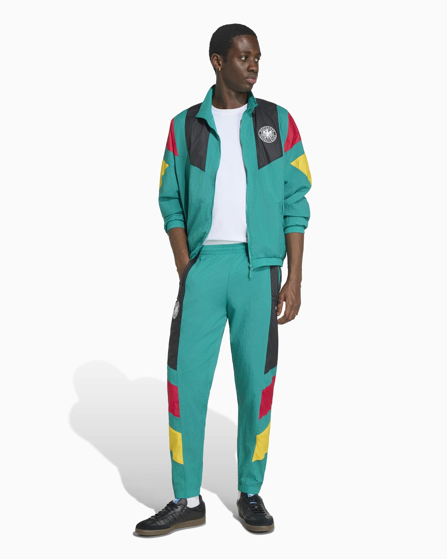 Pantalones de chandal Relaxed adidas Originals EQT Germany Football para hombre