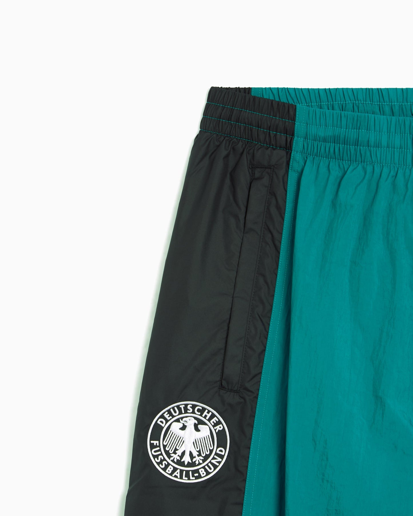 Pantalones de chandal Relaxed adidas Originals EQT Germany Football para hombre