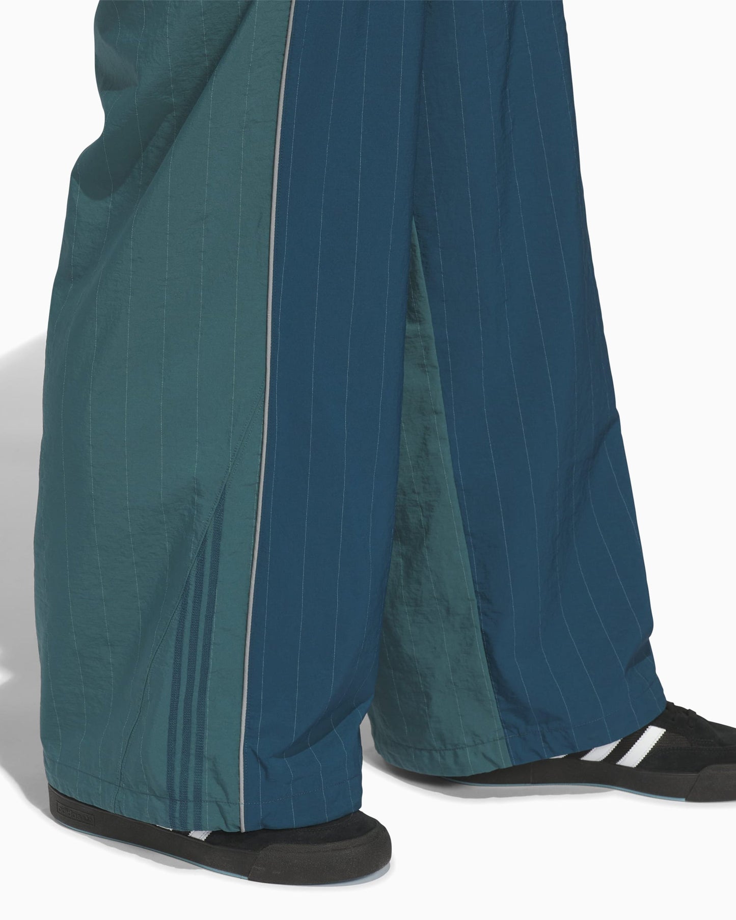 Pantalones de chandal Relaxed adidas Originals Venice Wind Unisex