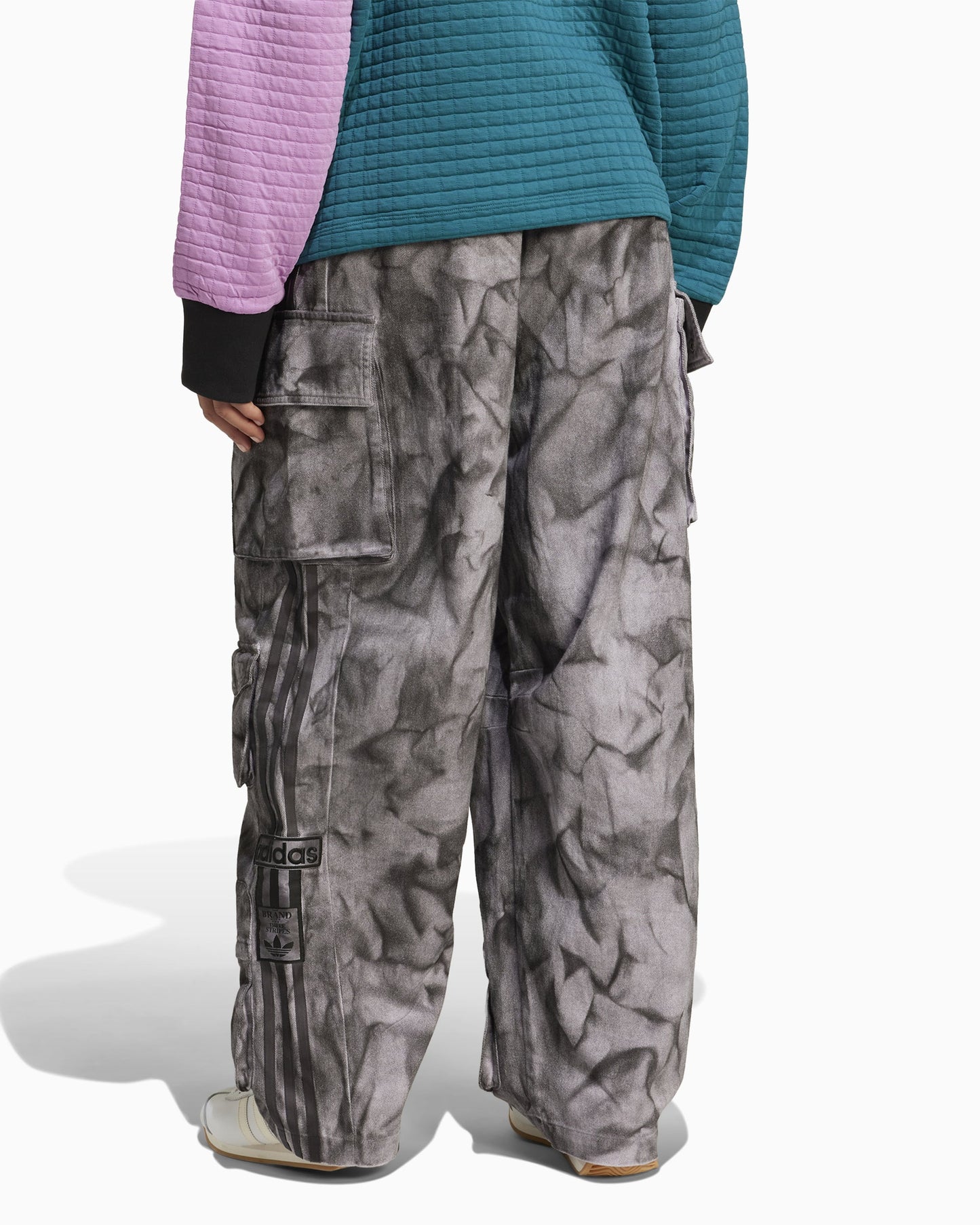 Pantalones Cargo Relaxed adidas Originals Women's Premium XXL Print Cargo Pants para mujer
