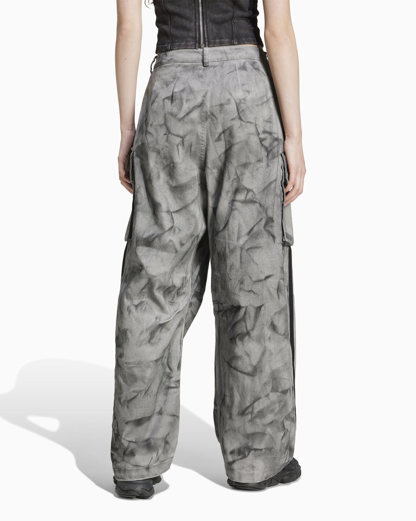 Pantalones Cargo Relaxed adidas Originals Women's Premium XXL Print Cargo Pants para mujer
