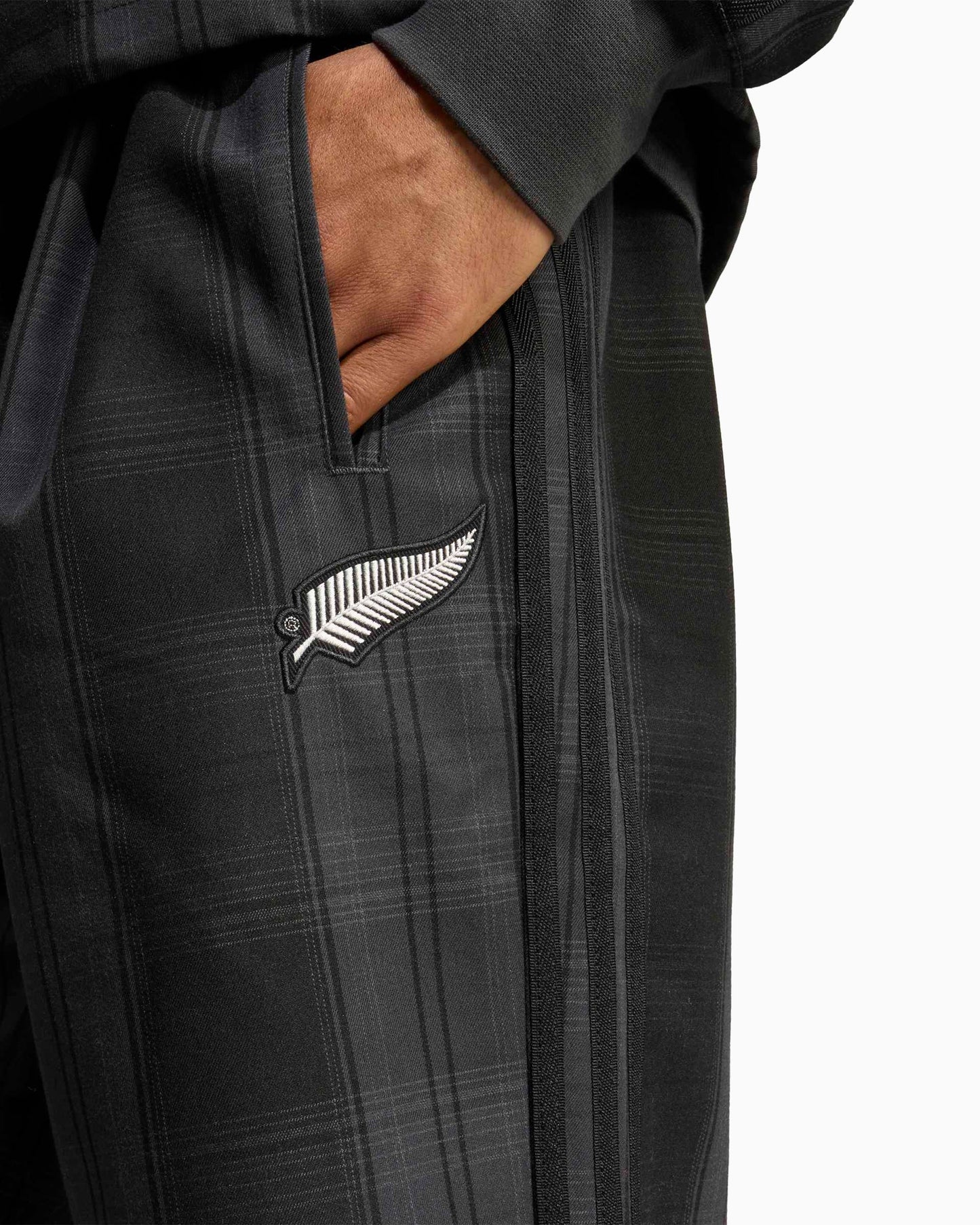 Pantalones de chandal Relaxed adidas Originals x All Blacks Firebird Plaid para hombre