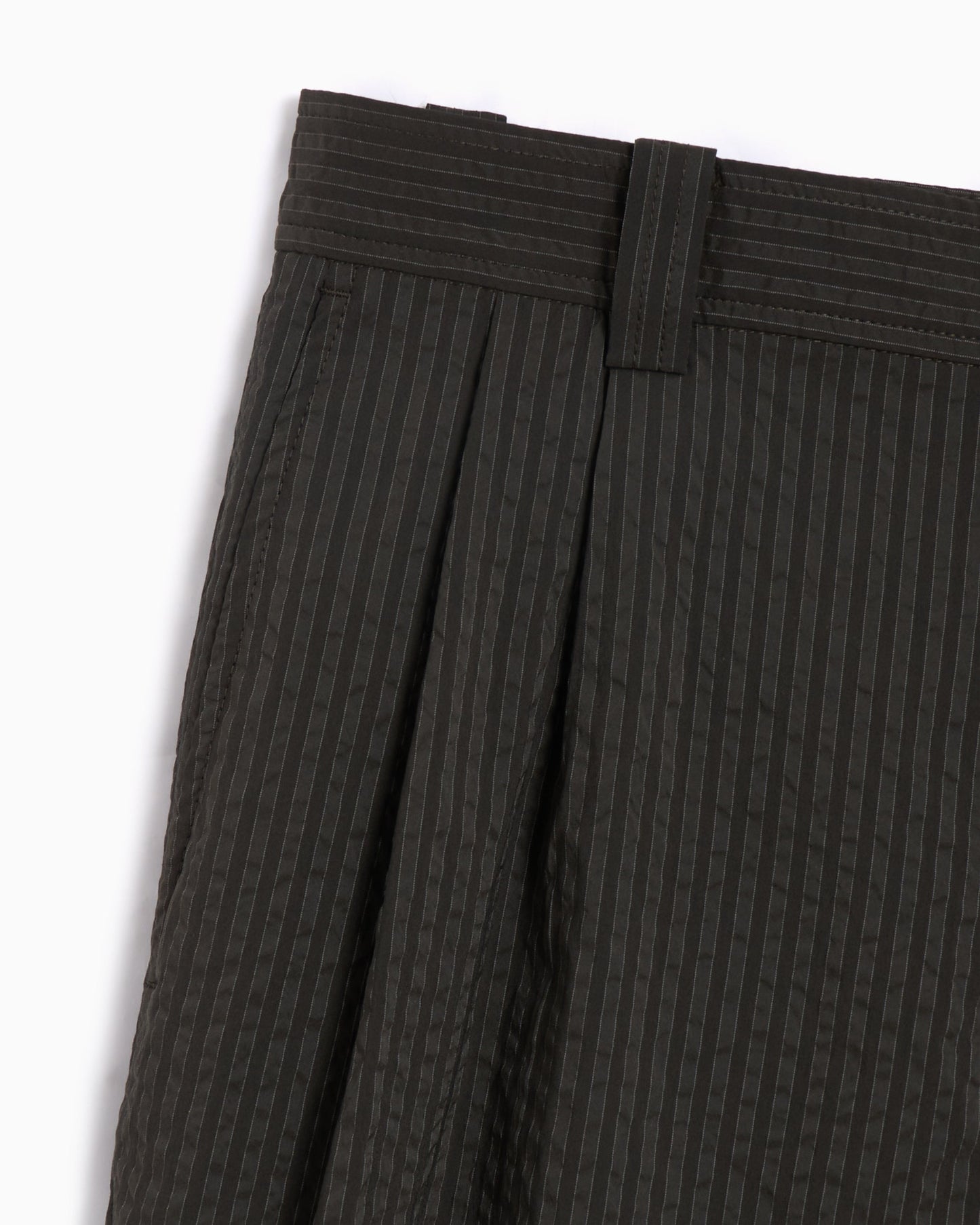 Pantalones chinos Relaxed Maison Kitsuné Maison Kitsuné Pleated Men's Pants para hombre