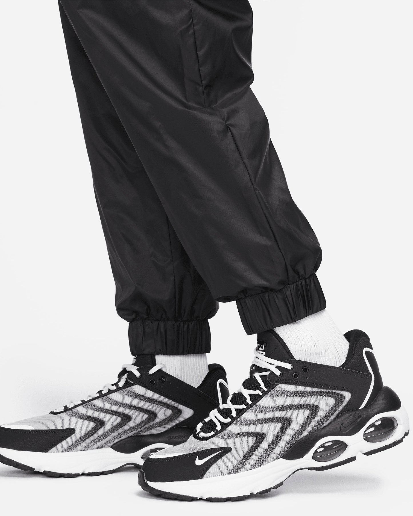 Joggers Nike Tech Men's Lined Woven Pants para hombre