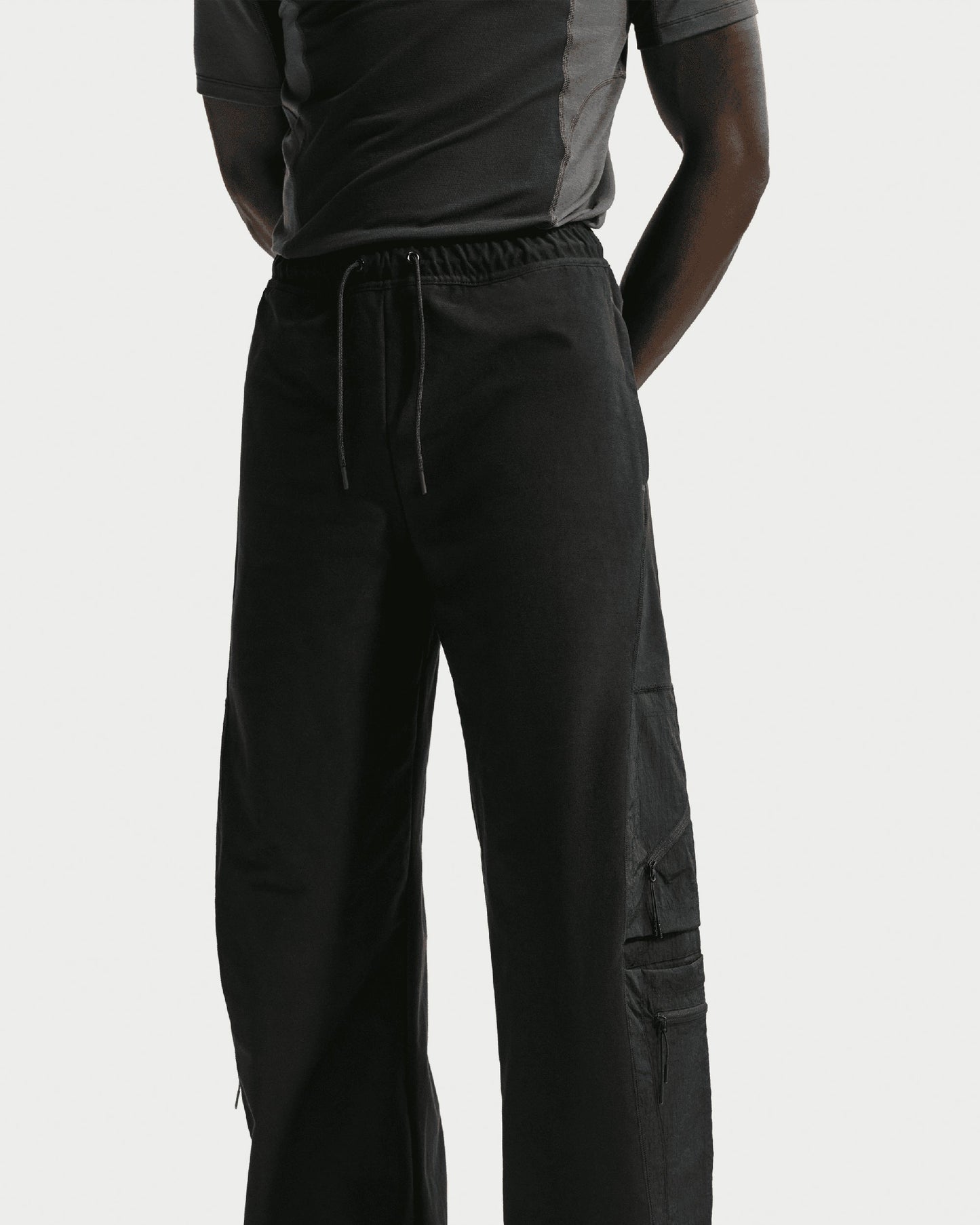 Pantalones de chandal Relaxed Nike Tech Shori Utility Dri-FIT para hombre