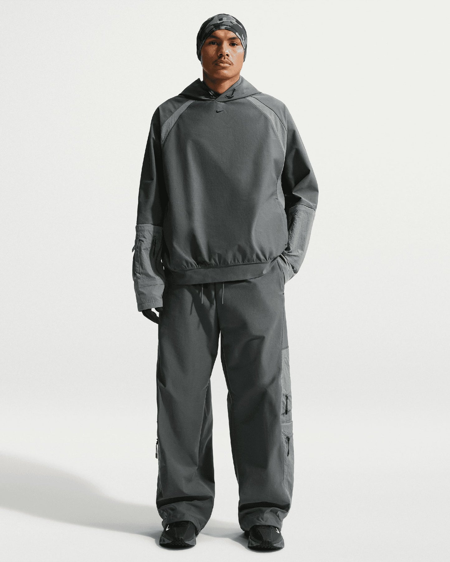 Pantalones de chandal Relaxed Nike Tech Shori Utility Dri-FIT para hombre