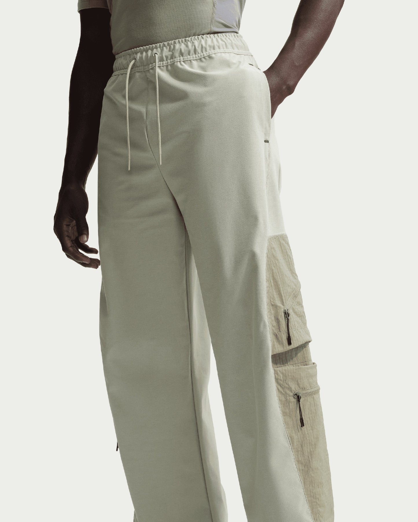 Pantalones de chandal Relaxed Nike Tech Shori Utility Dri-FIT para hombre