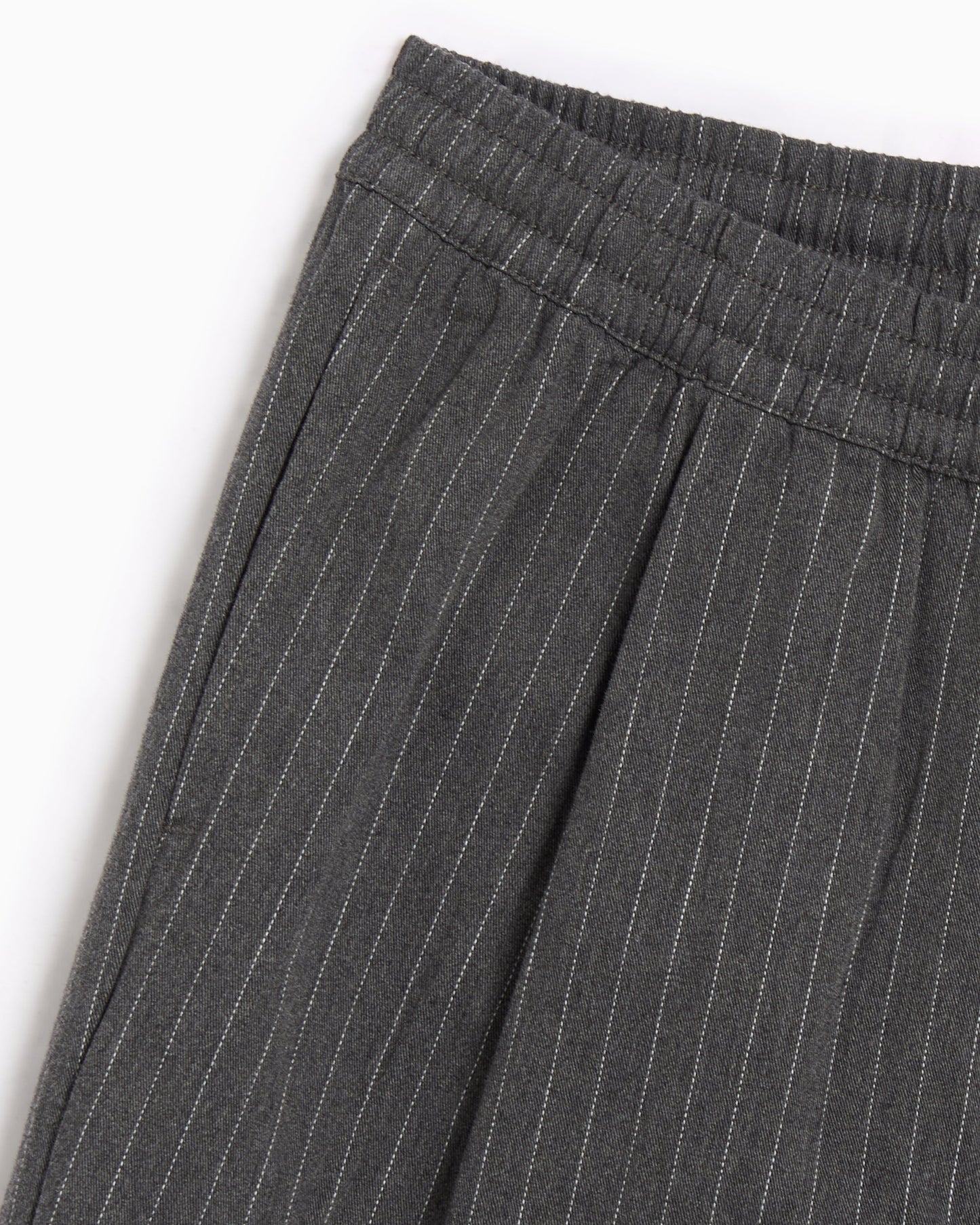 Pantalones chinos Relaxed OBEY Clothing Irina Pleated para mujer