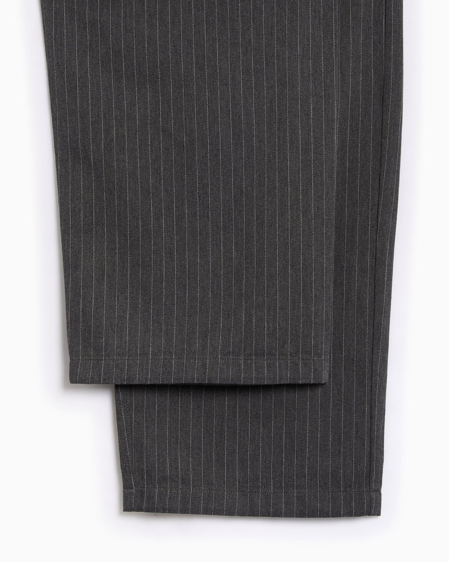 Pantalones chinos Relaxed OBEY Clothing Irina Pleated para mujer