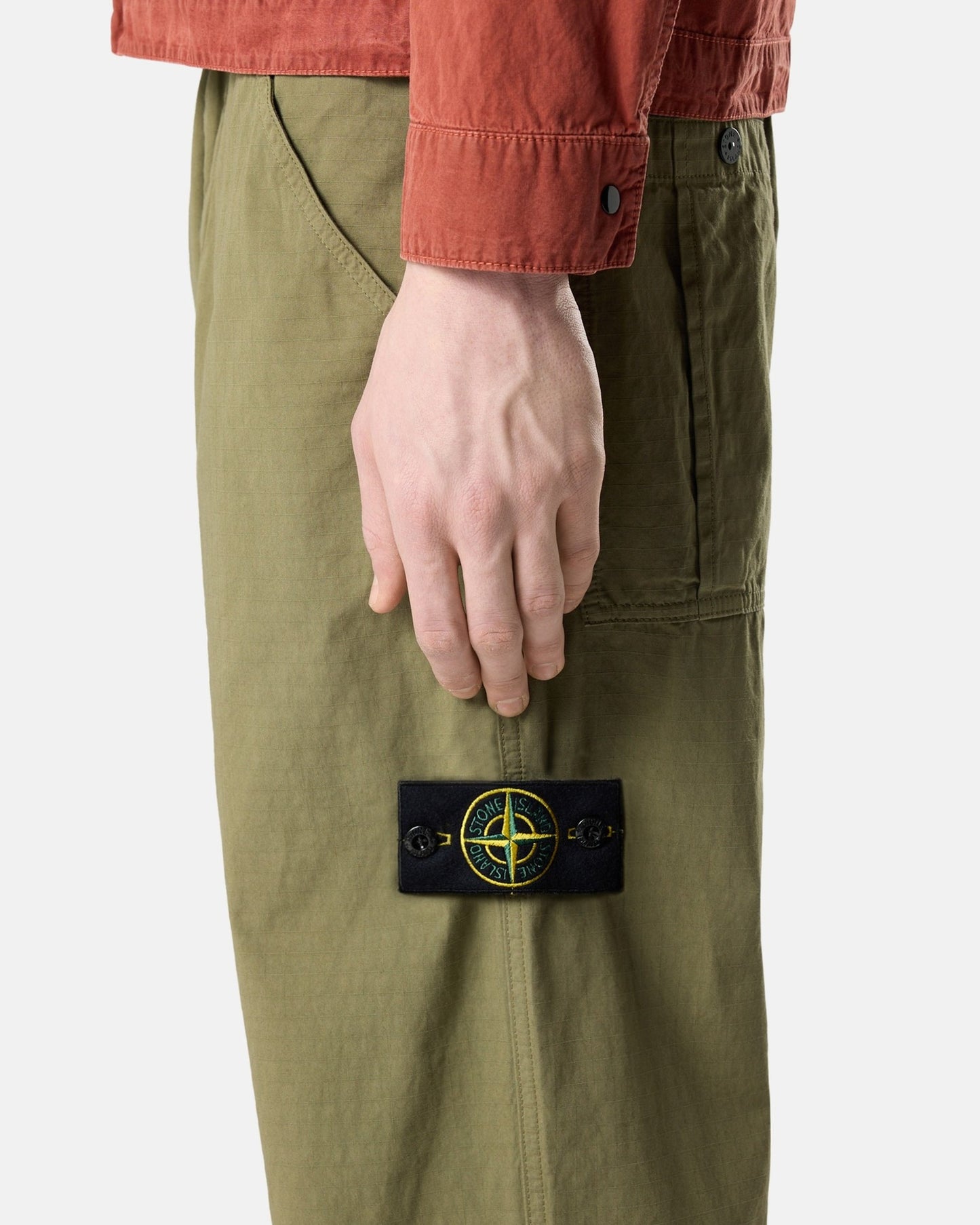 Pantalones chinos Relaxed Stone Island Mercerised Cotton Ripstop para hombre