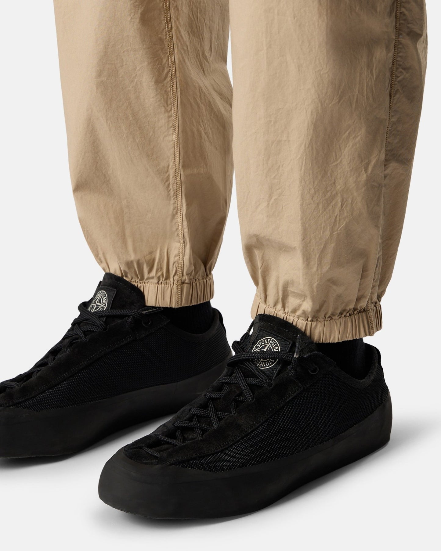Joggers Relaxed Stone Island "Paracadute" para hombre