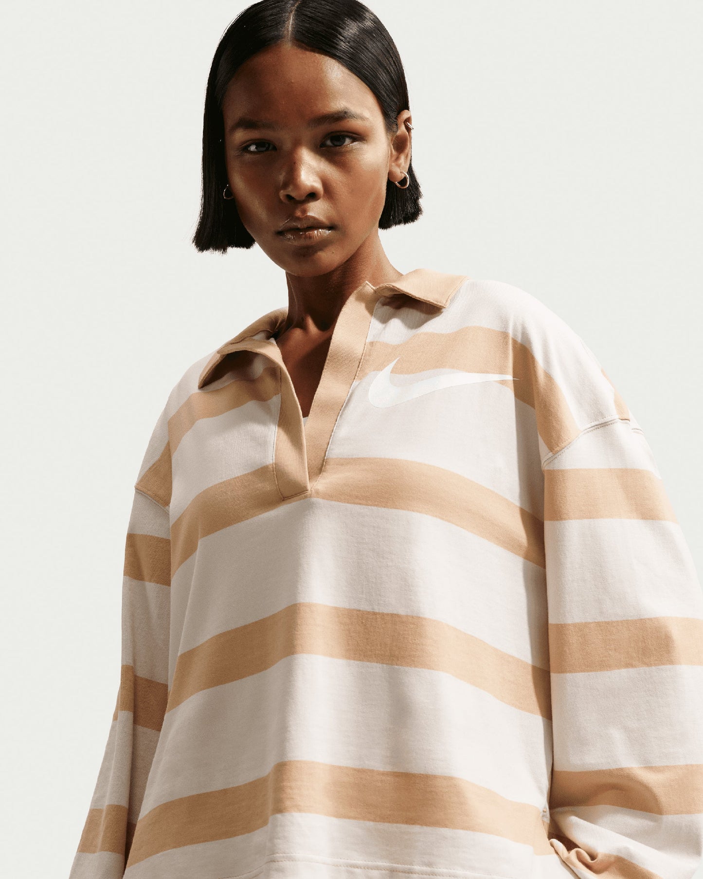 Polo de rayas Oversize Nike Sportswear para mujer