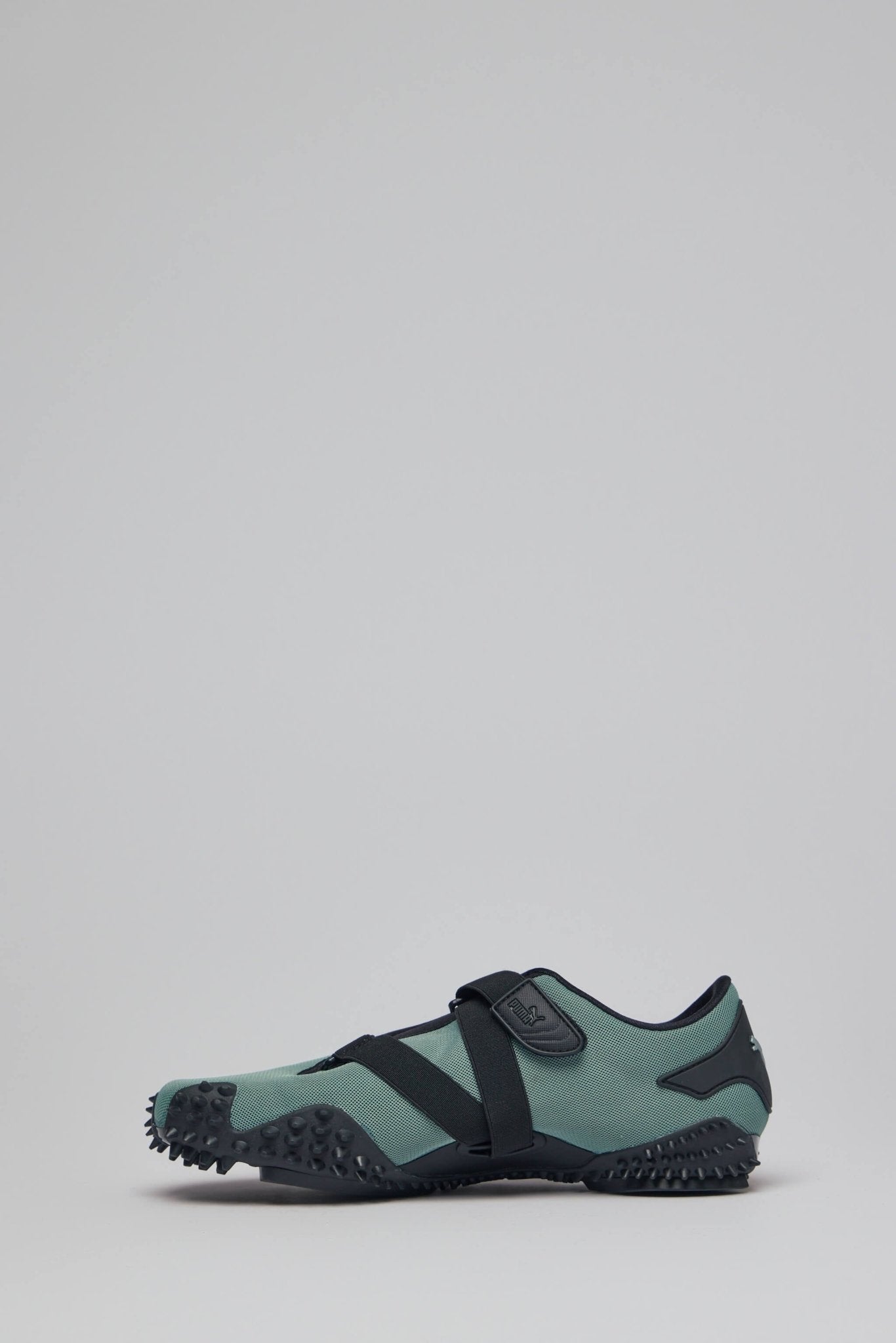 Mostro Og Sneakers