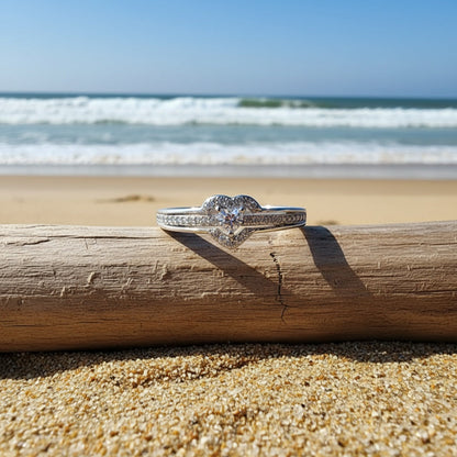 Elegant 925 Sterling Silver Heart Ring with Sparkling Zirconia