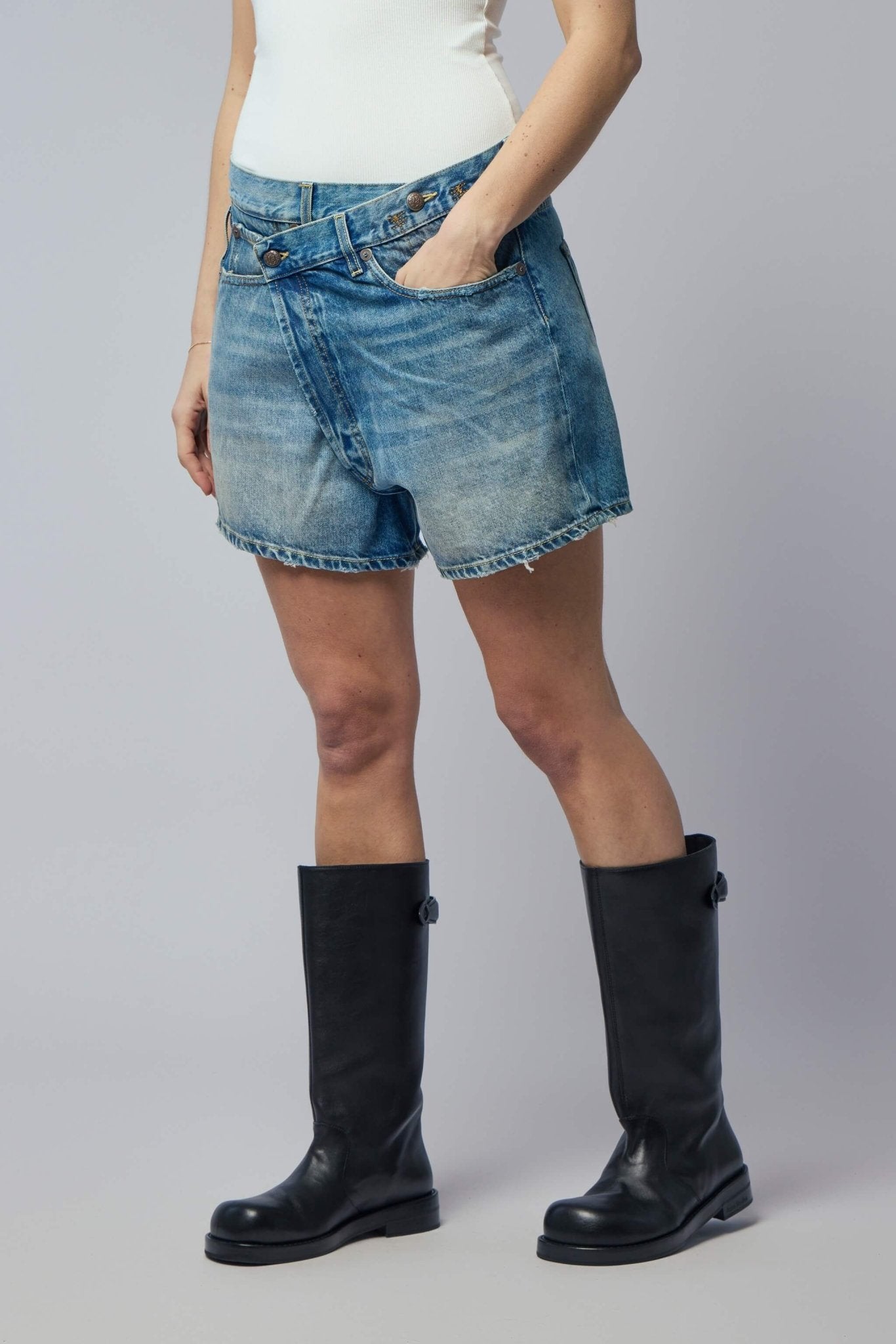 Crossover Short