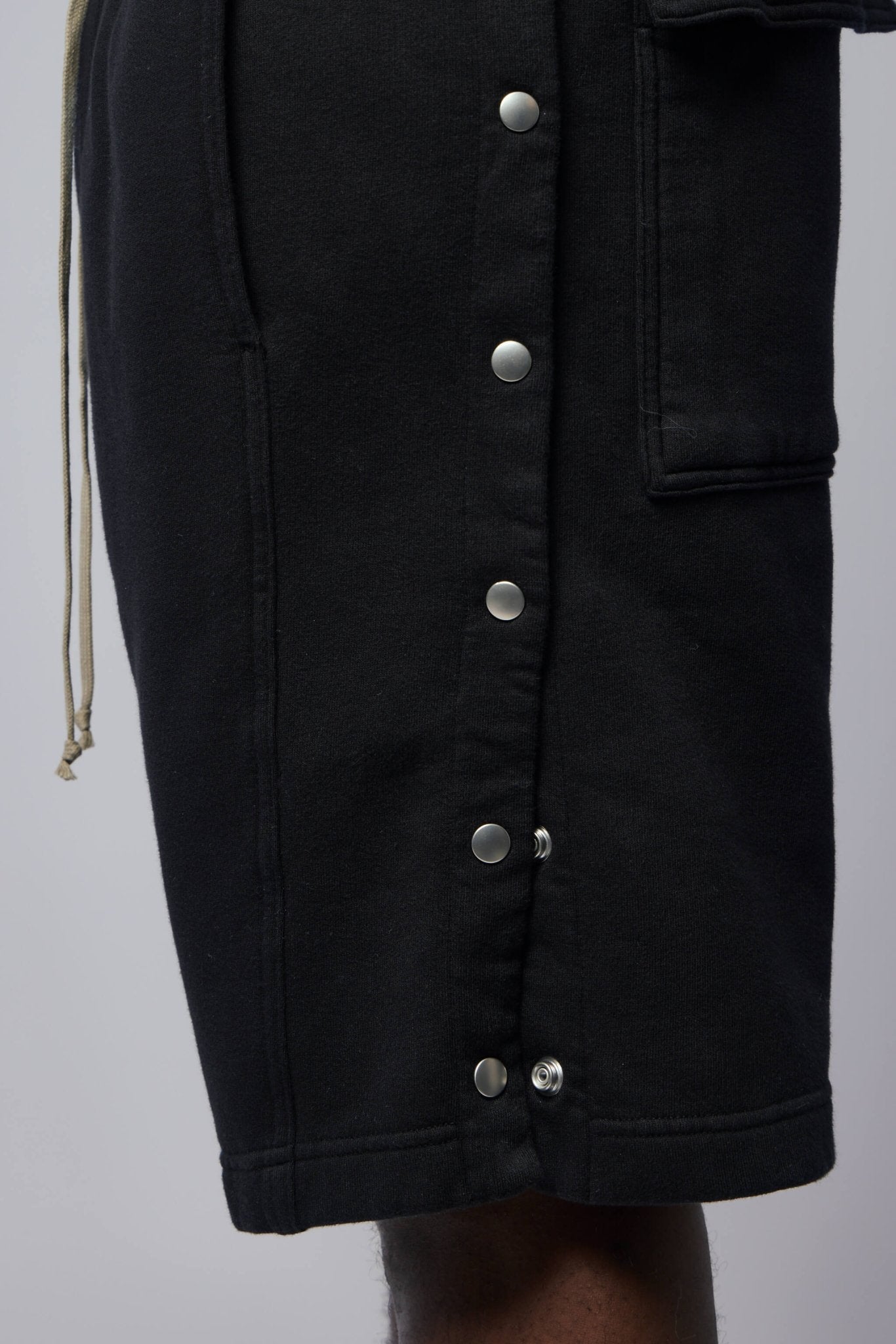 Wide Pusher Shorts