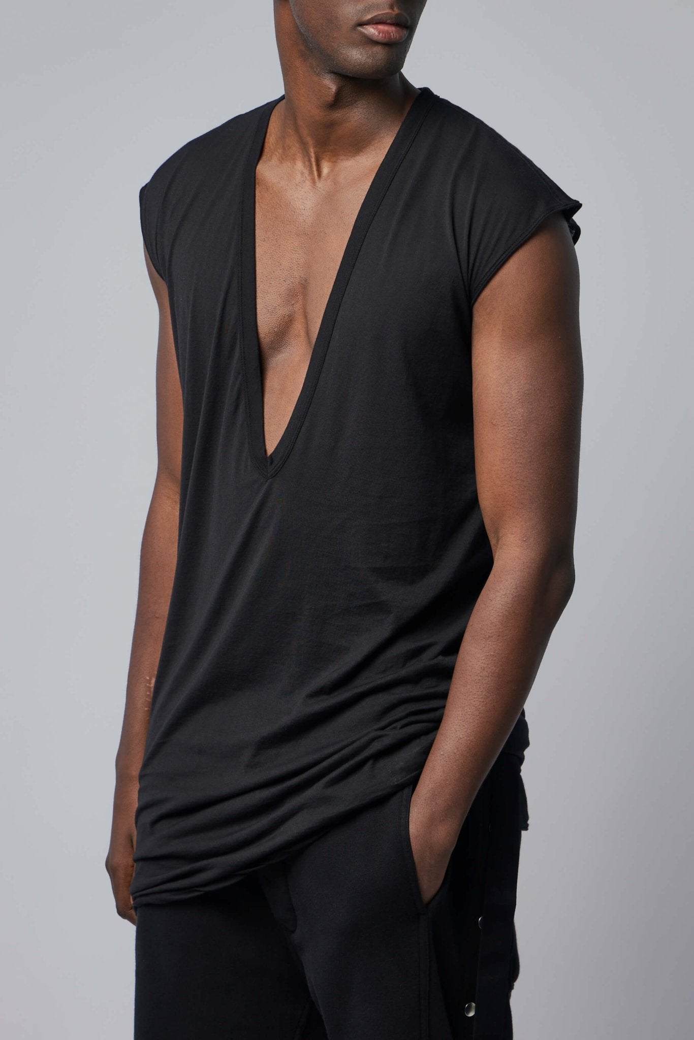 Dylan T Cotton Knit
