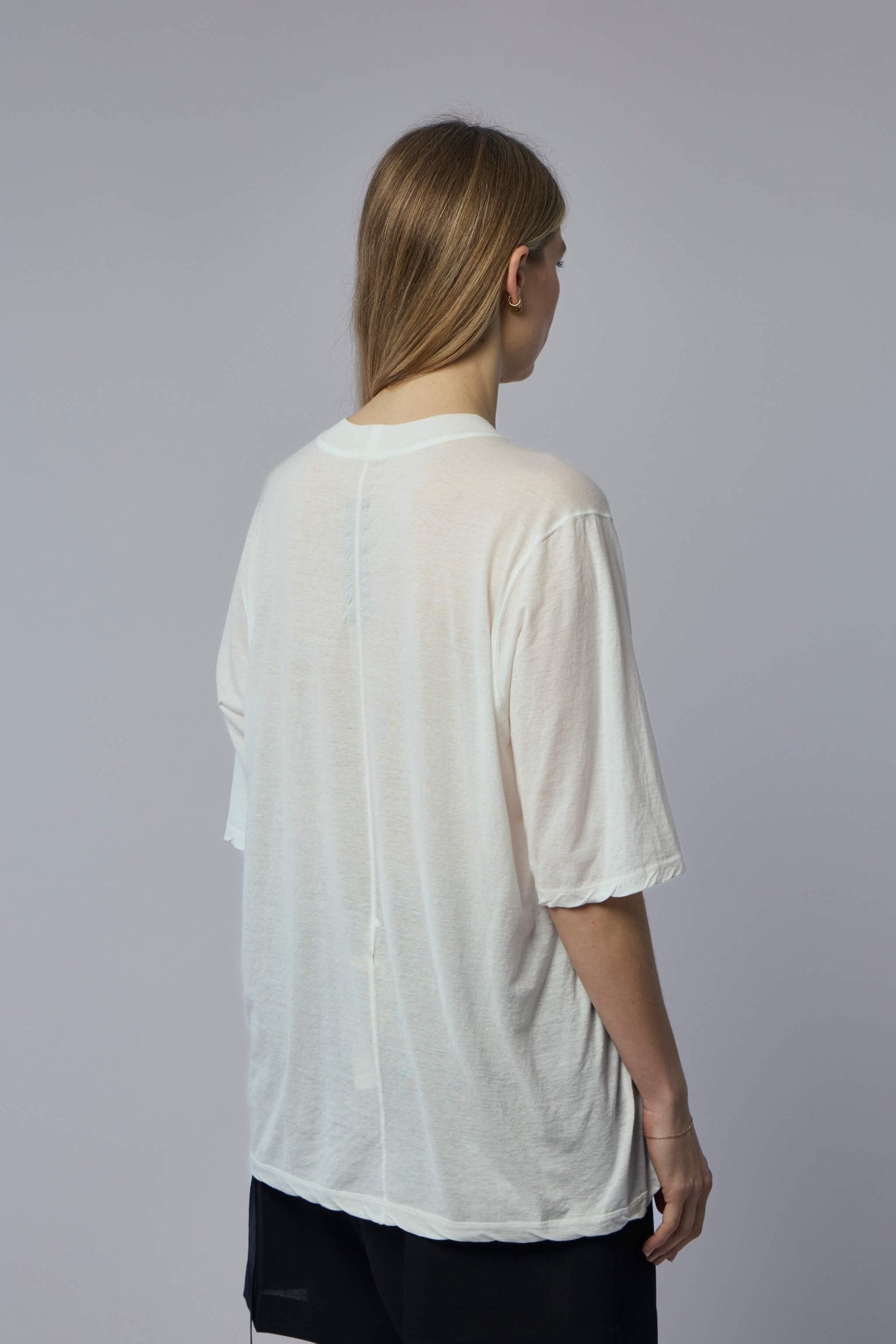 Knit T-shirt/walrus T