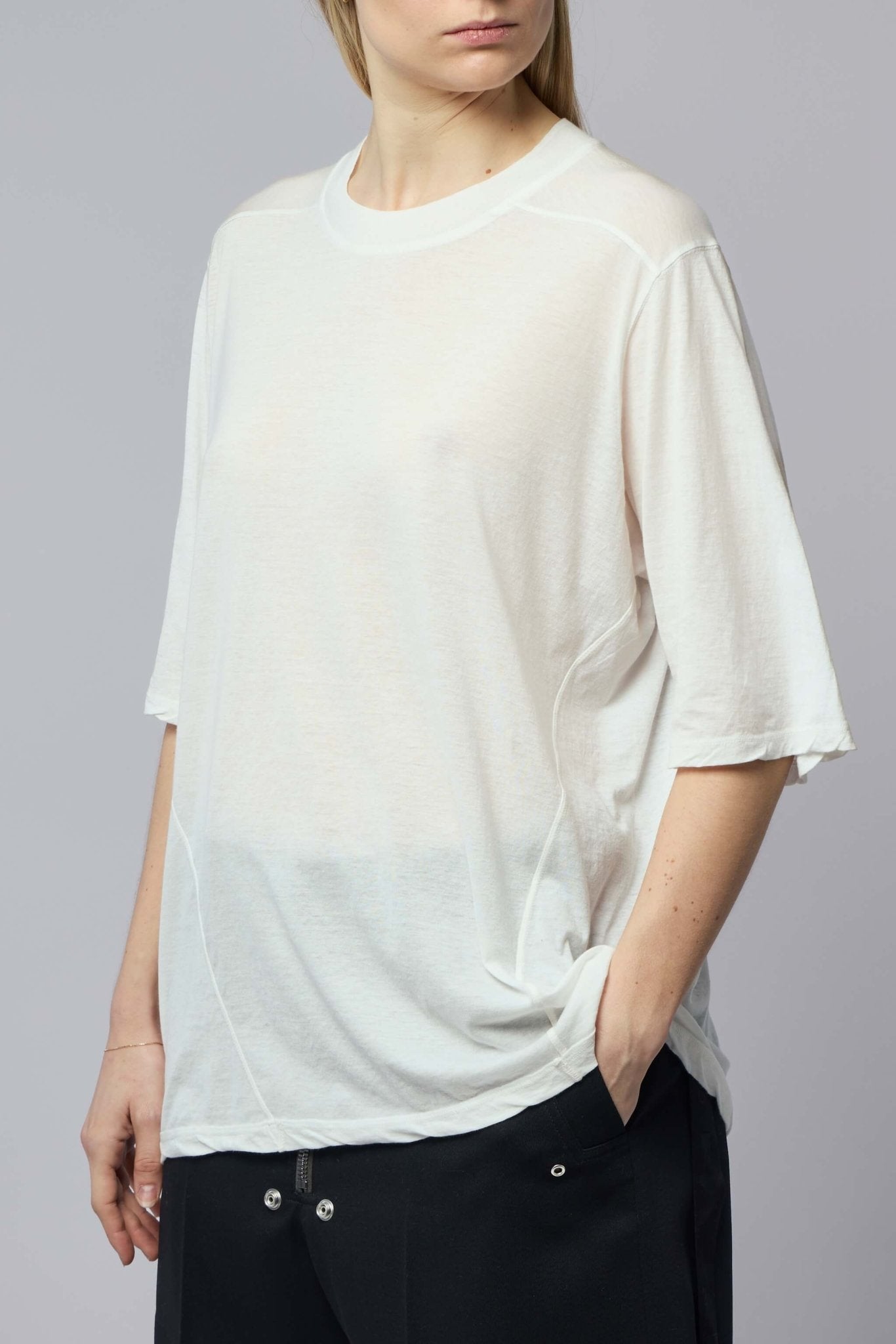 Knit T-shirt/walrus T