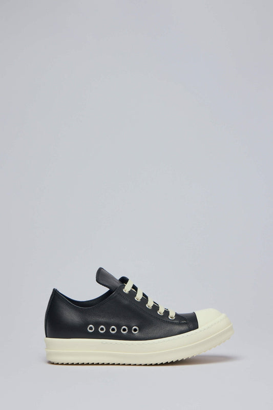 Extreme Low Sneaks