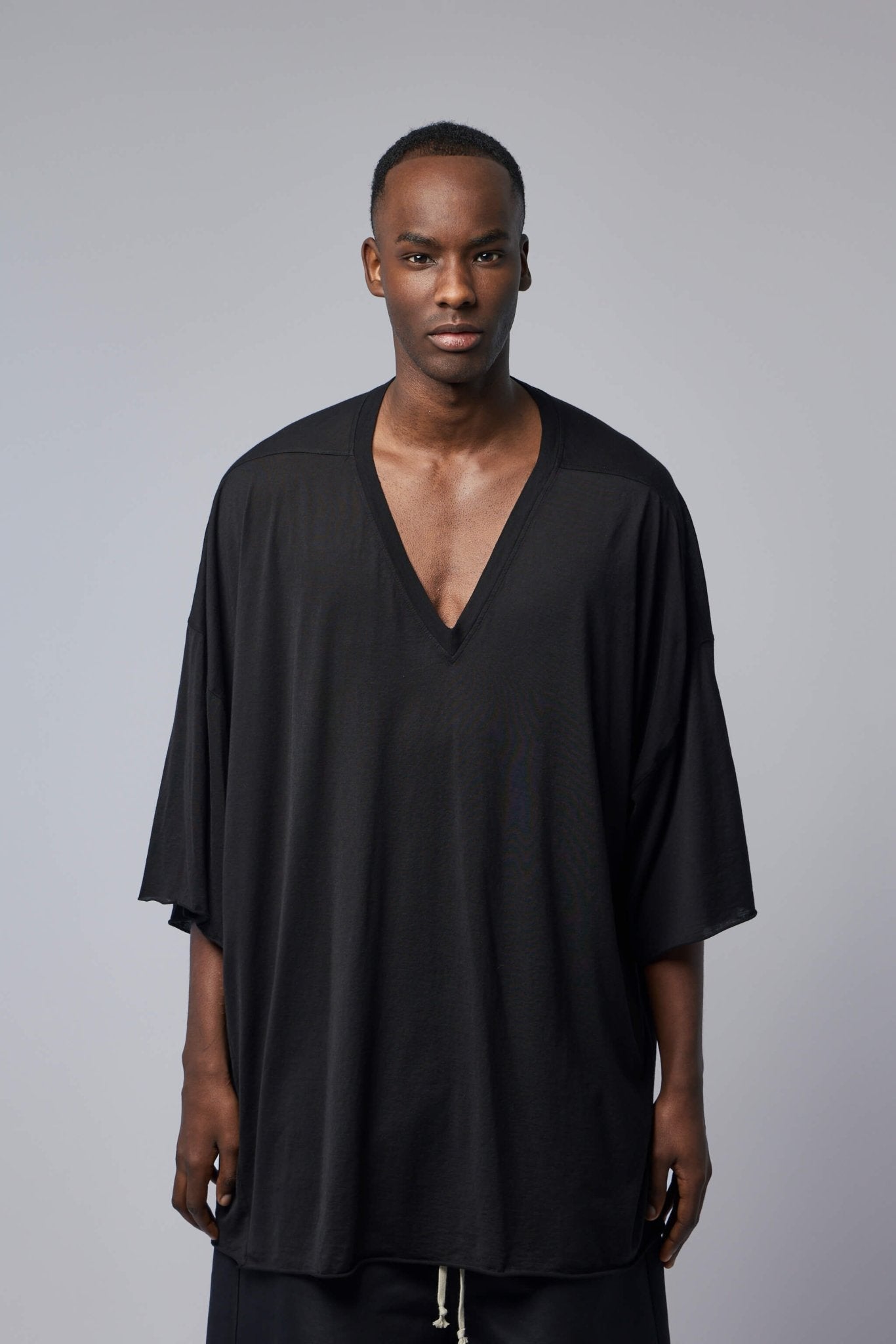 V Neck Tommy T-shirt