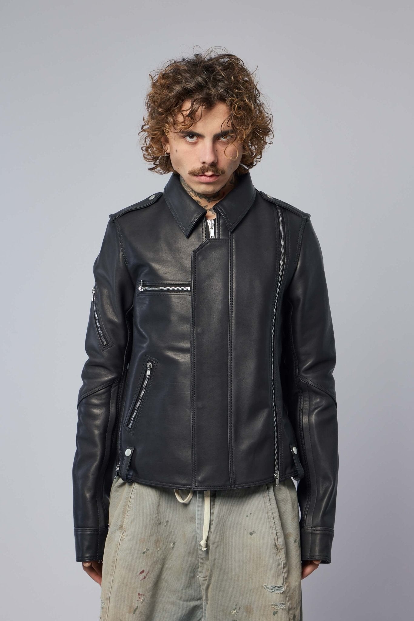 Vega Jkt
