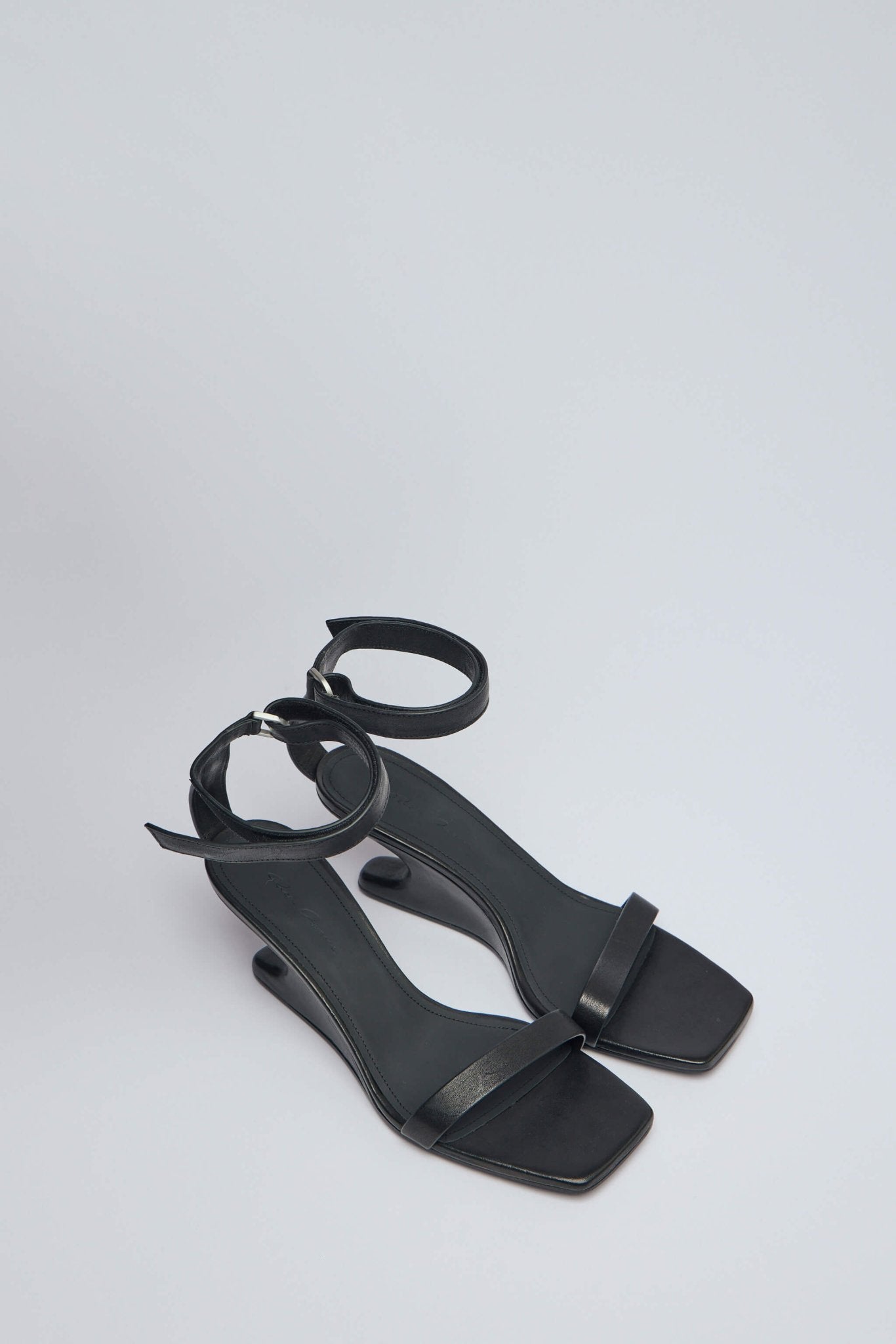 Cantilever 6 Minimal Sandal