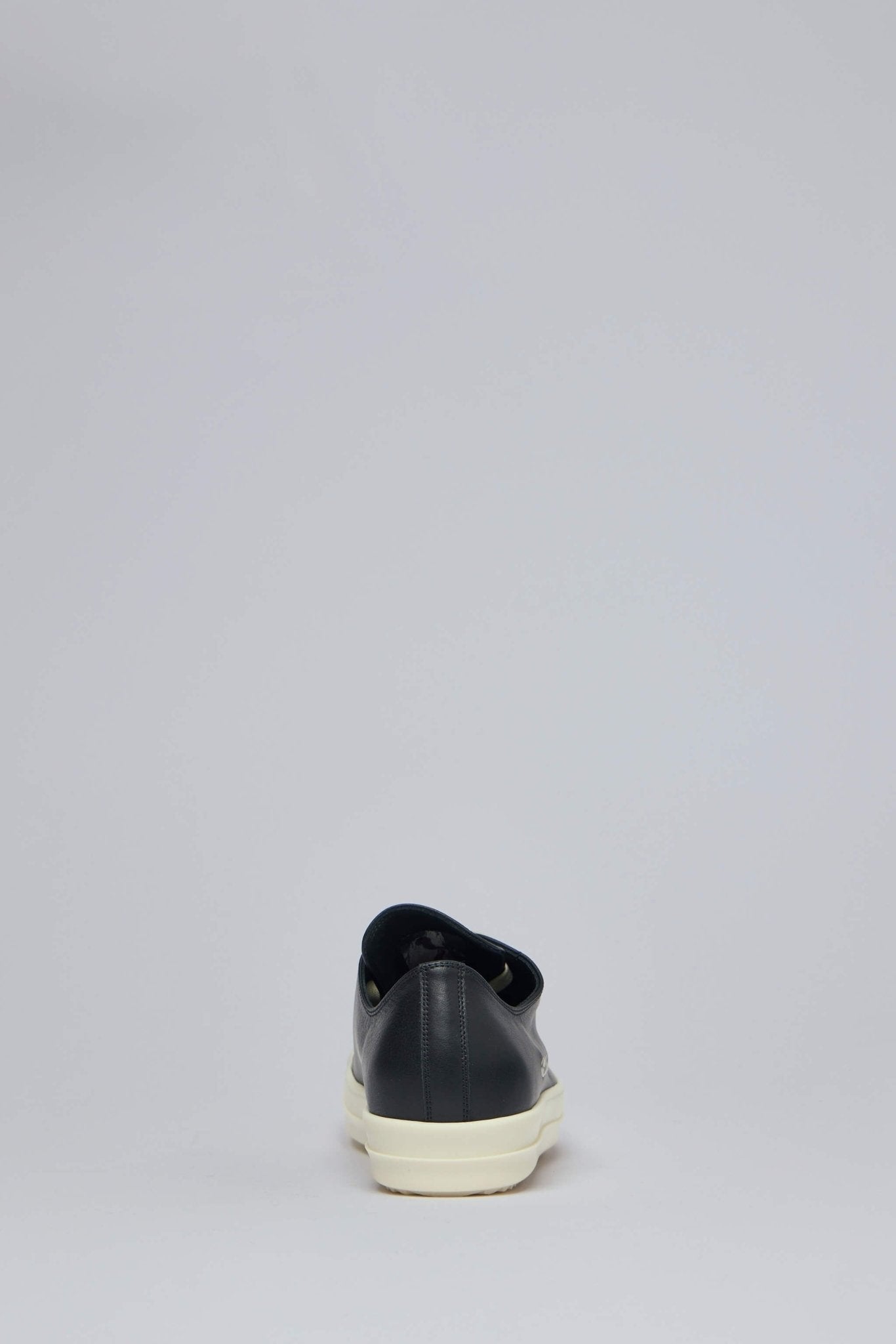 Temple Extreme Low Sneaks