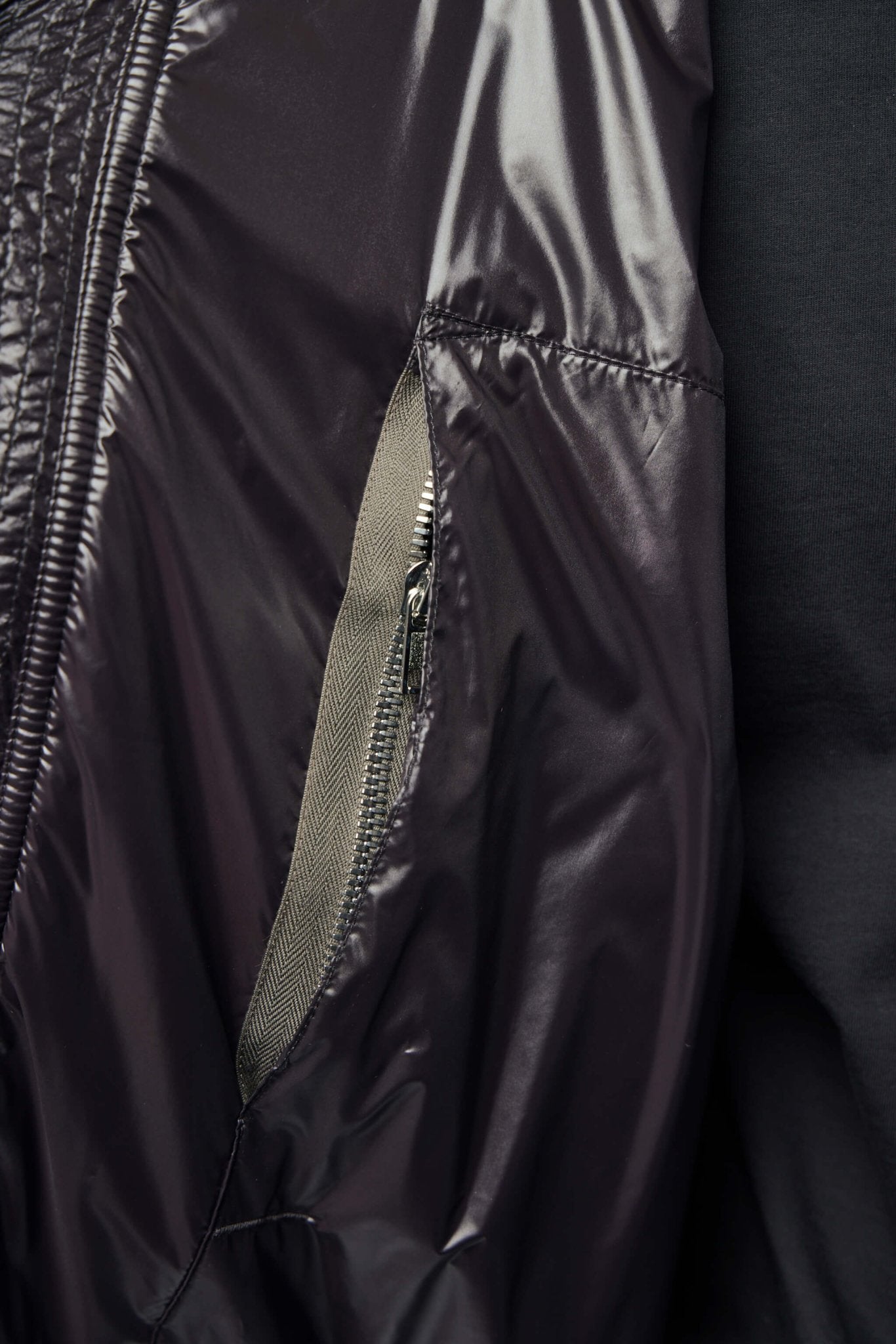 Woven Padded Bomber - Secchia Flight