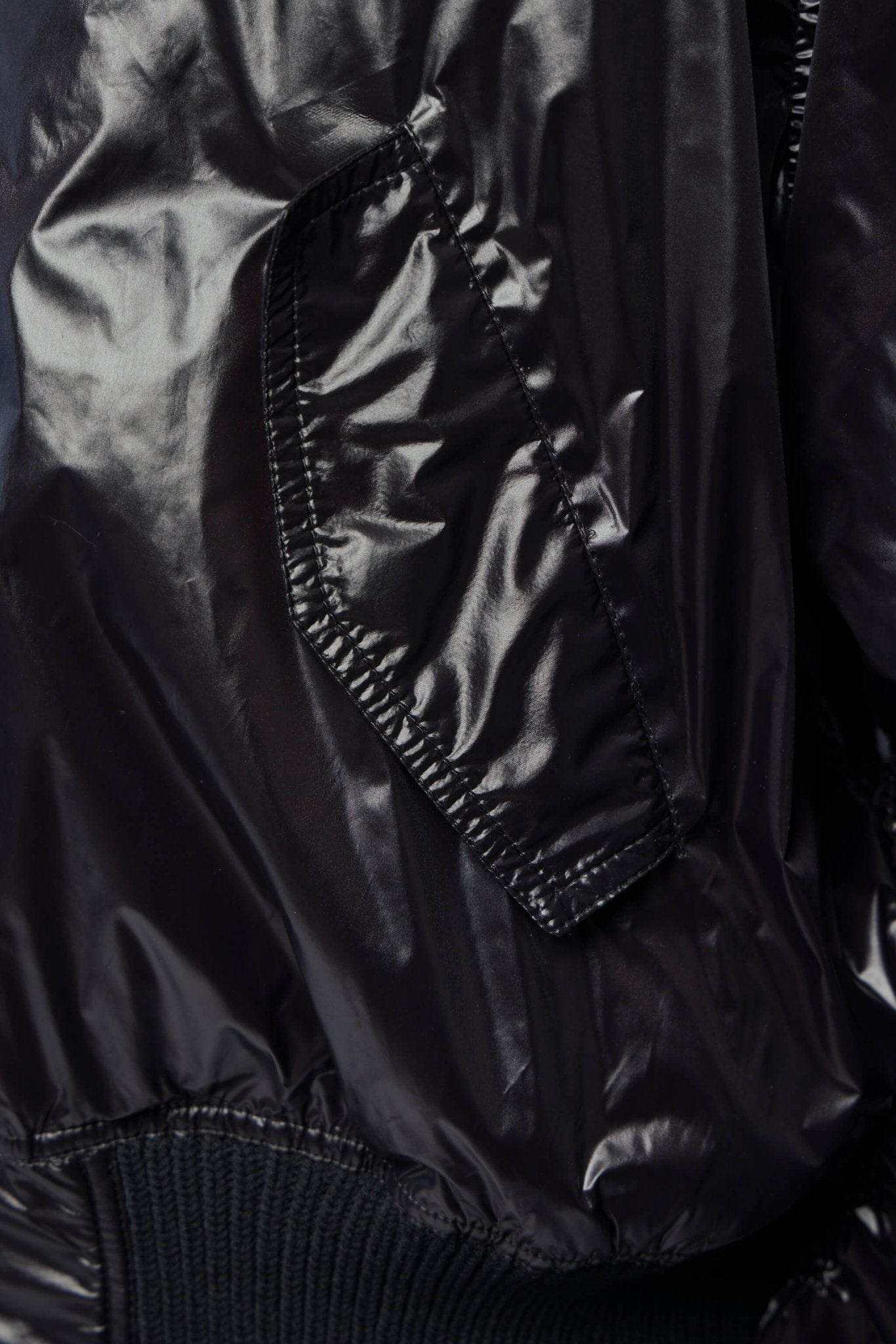 Woven Padded Bomber - Secchia Flight Black