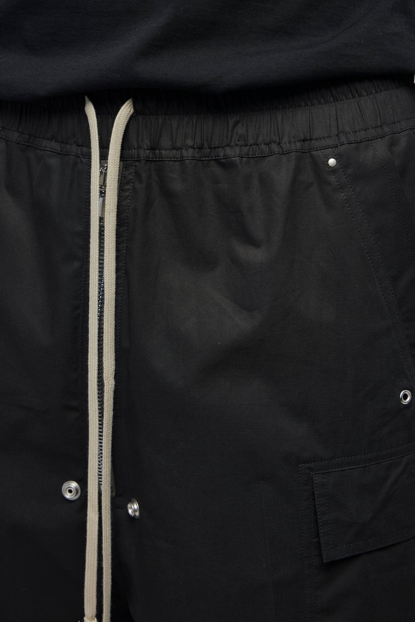 Woven Shorts - Cargobela