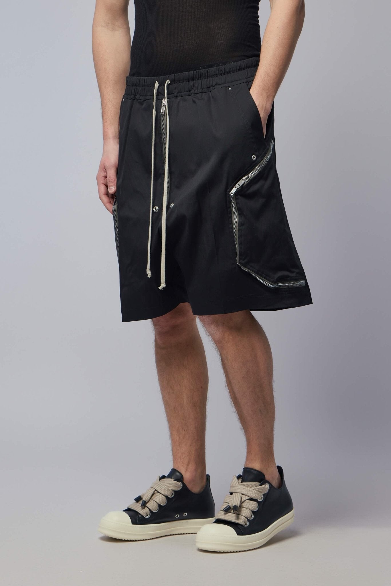 Woven Shorts - Heizer Bela