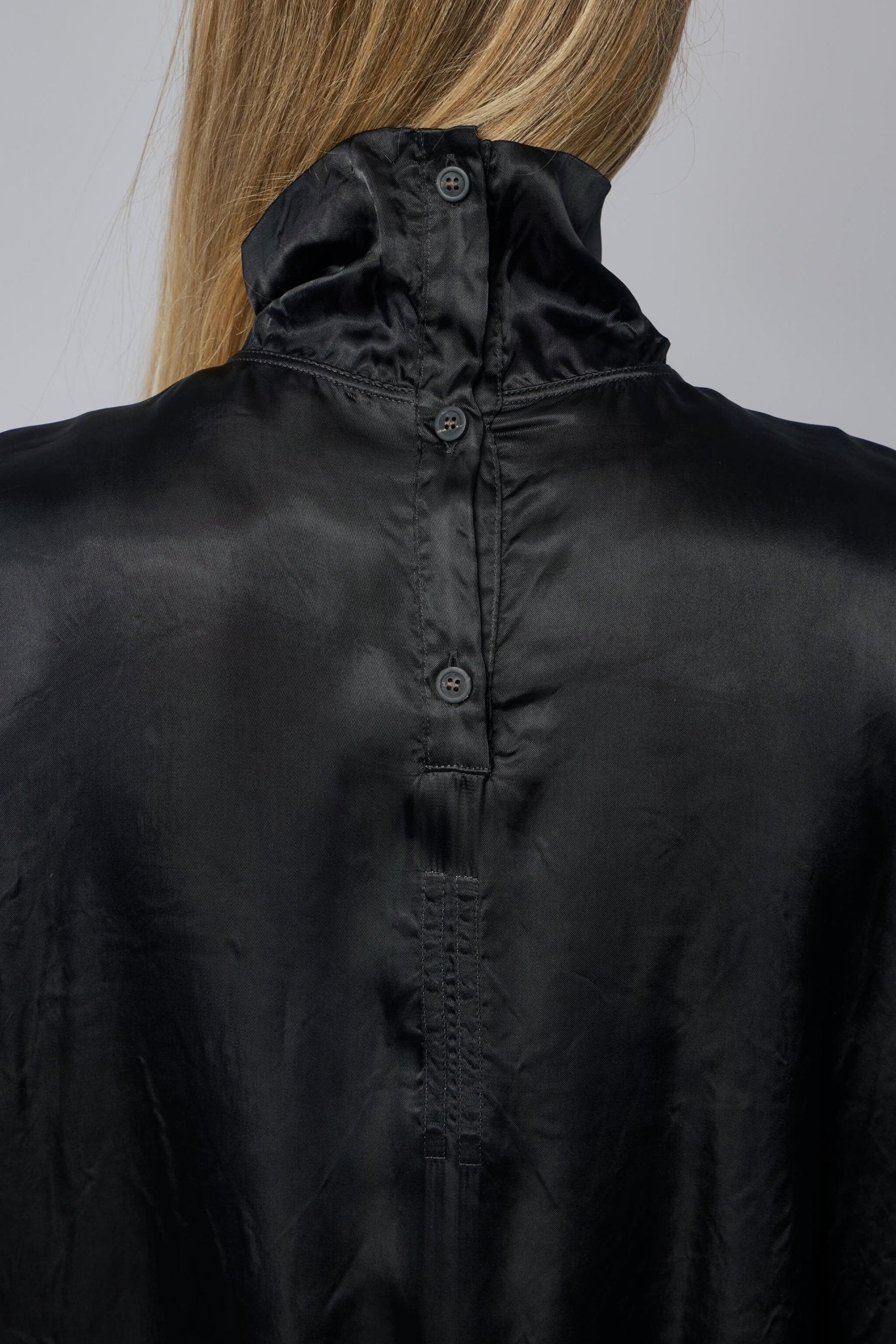 Woven T-shirt - Jumbo Tabard Cropped Top Black