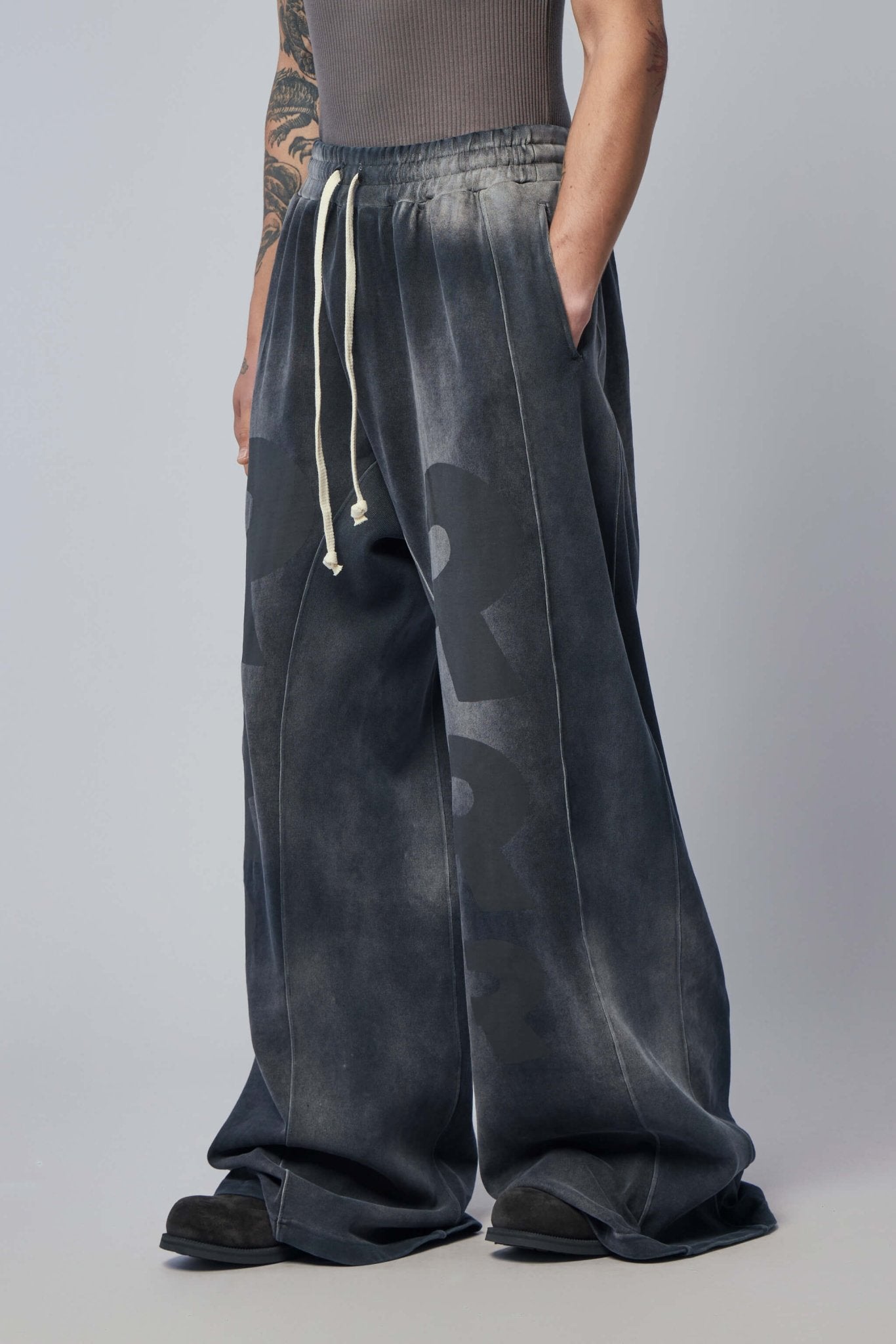 Fade Faster Flight Sweatpants
