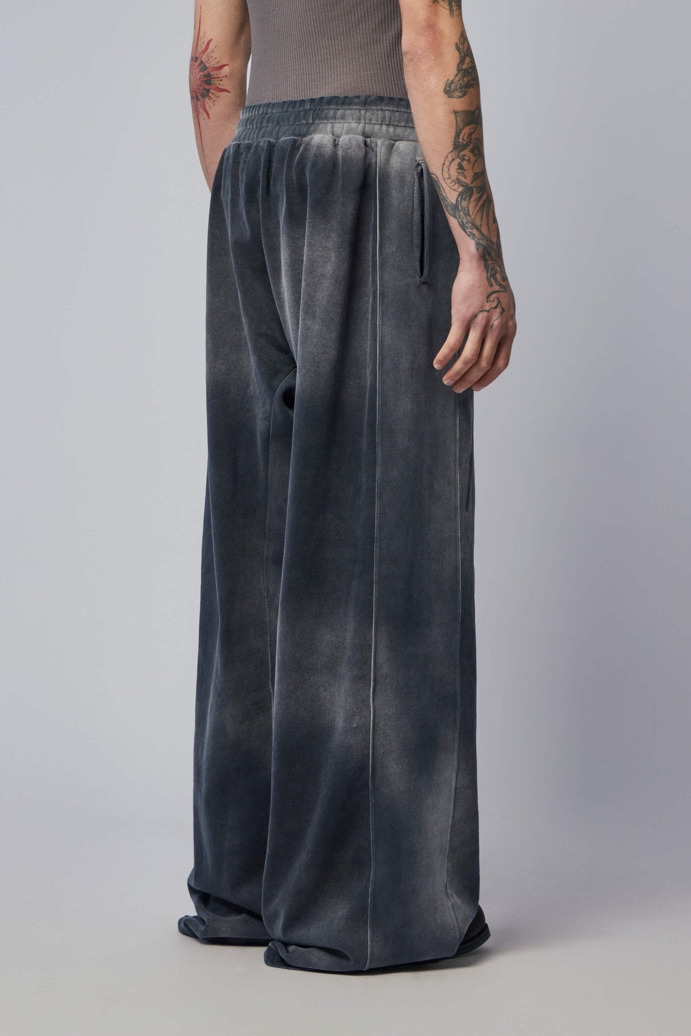 Fade Faster Flight Sweatpants