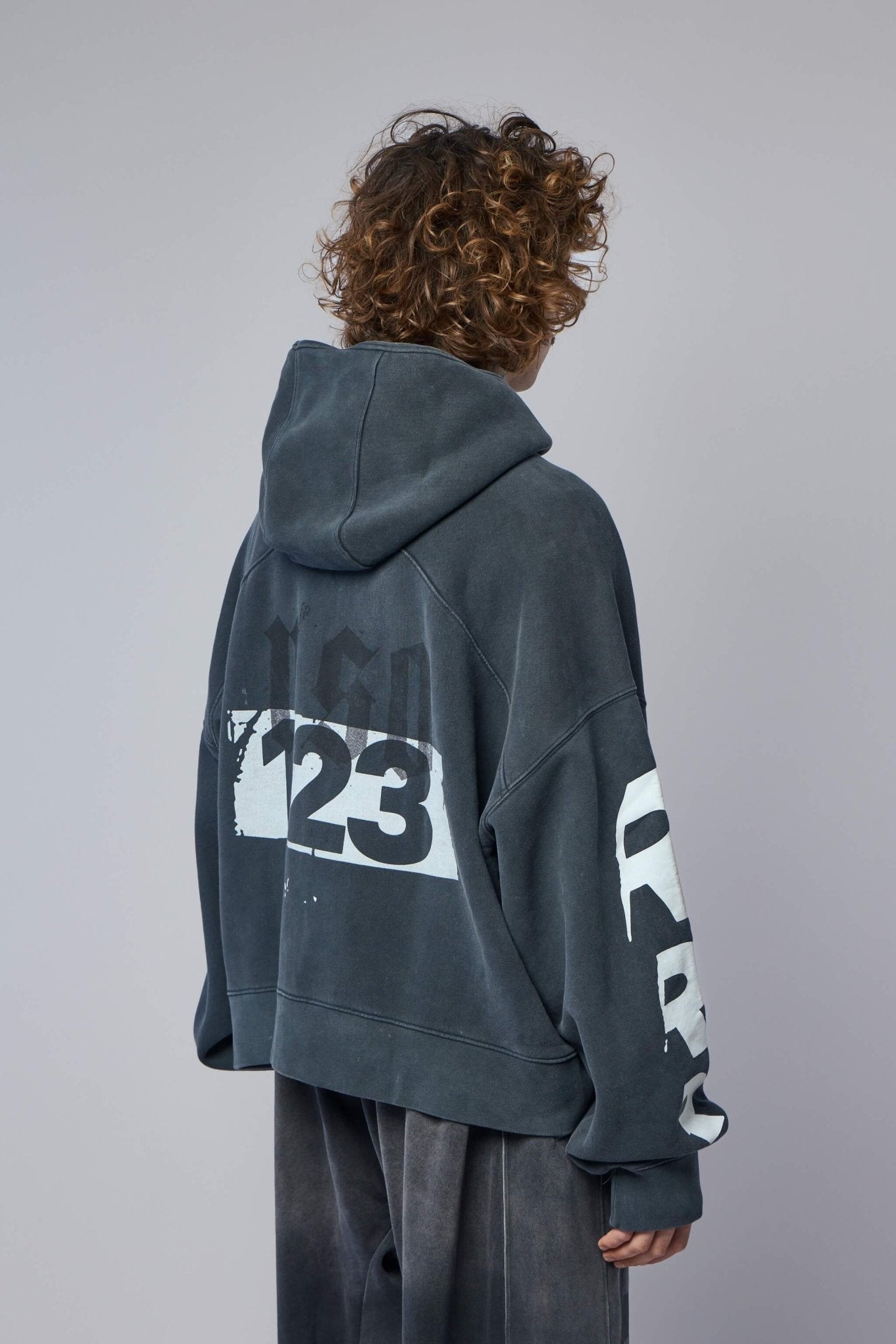 Membership Uso Zip Hoodie
