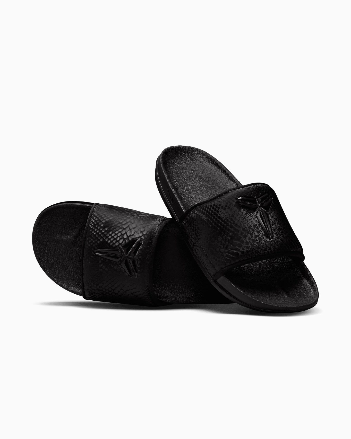 Nike x Kobe Bryant Offcourt Slide "Triple Black"