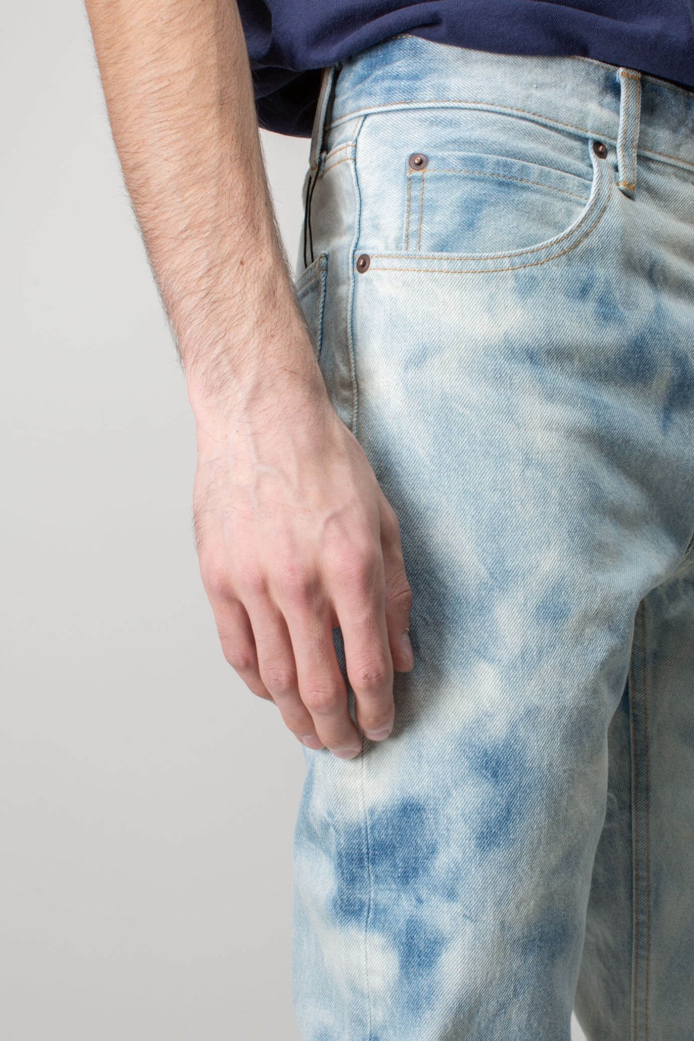 Signature Slim Cut Jean