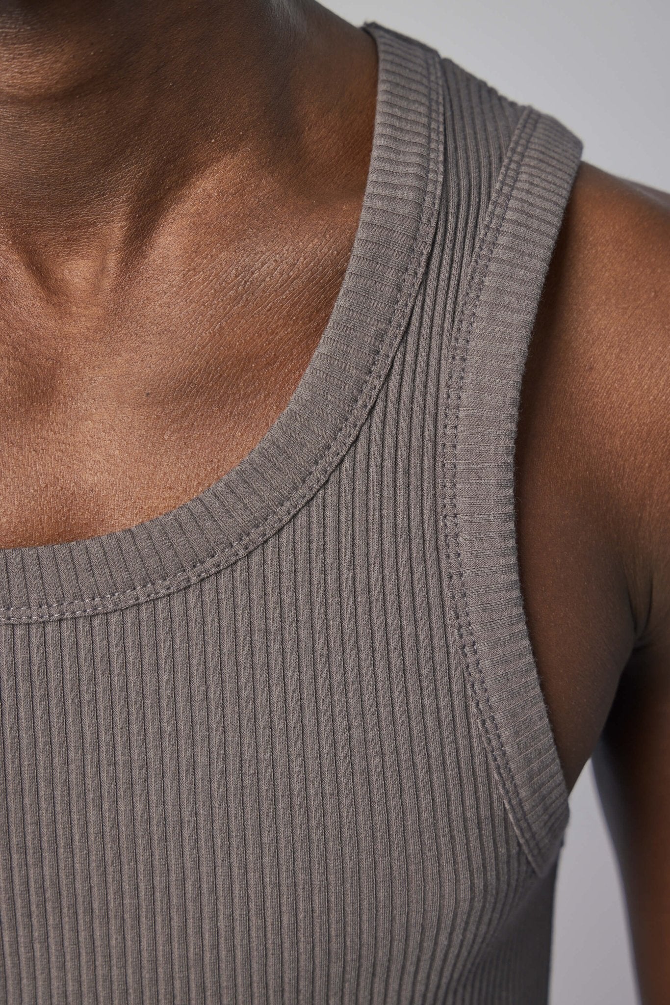 Base Rib Vest