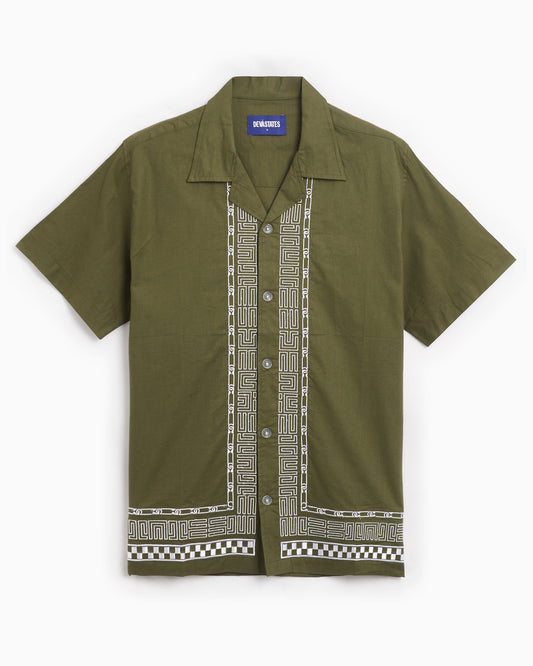 Camisa DEVÁ STATES Relic Embroidered Men's Short Sleeve Shirt para hombre
