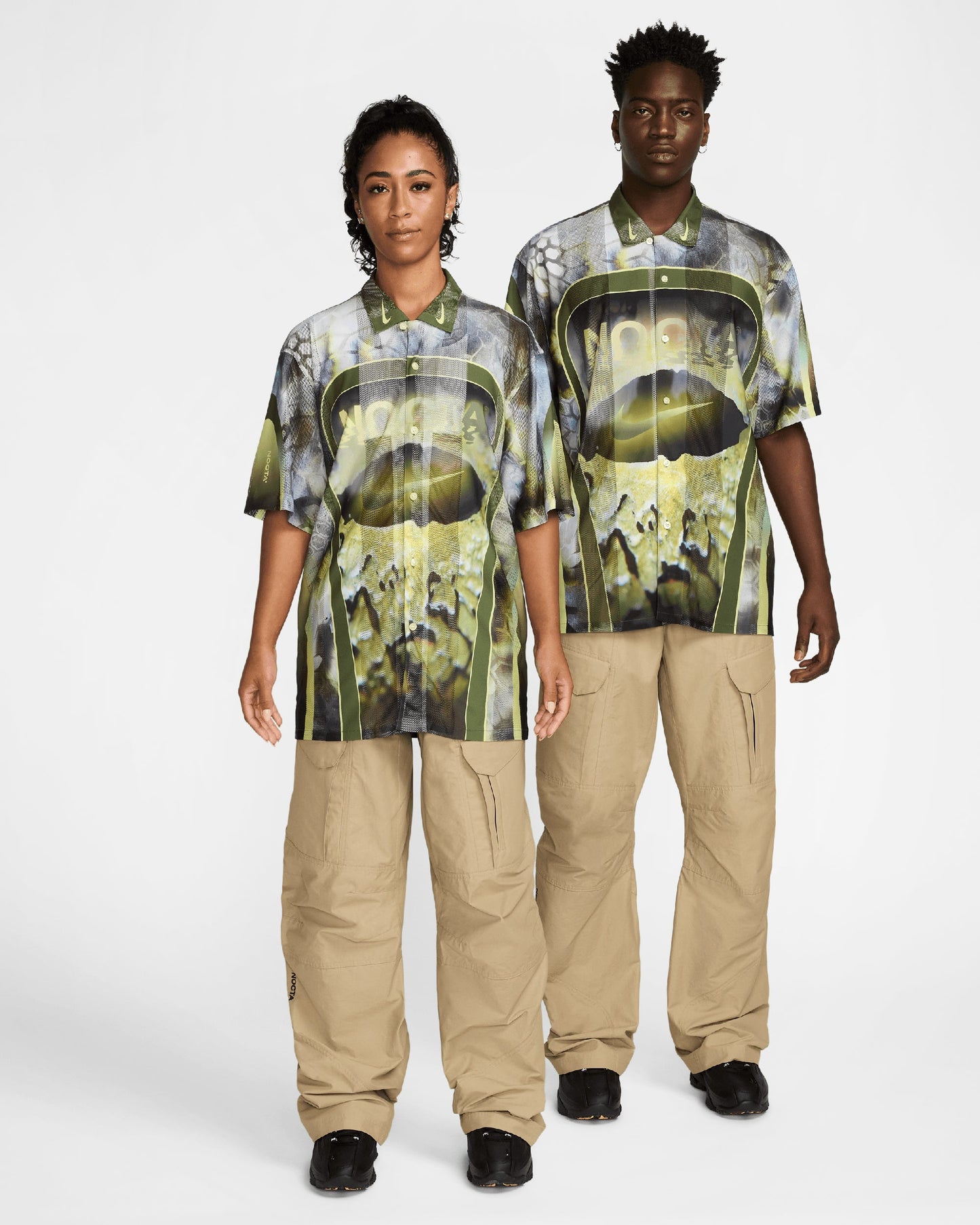 Camisa con gráfico Relaxed de manga corta Nike x Drake NOCTA Opal para hombre