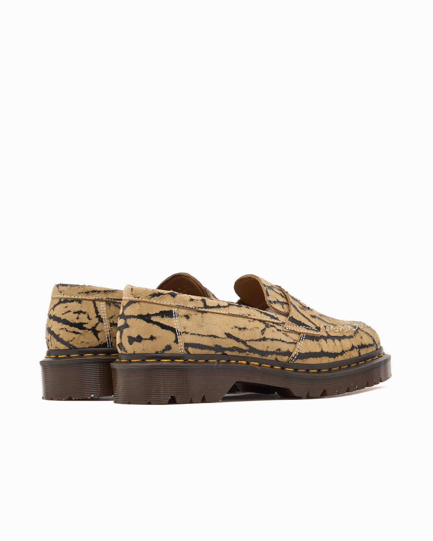 Zapatos Dr. Martens Delapre Penny "Wild Emboss" Unisex