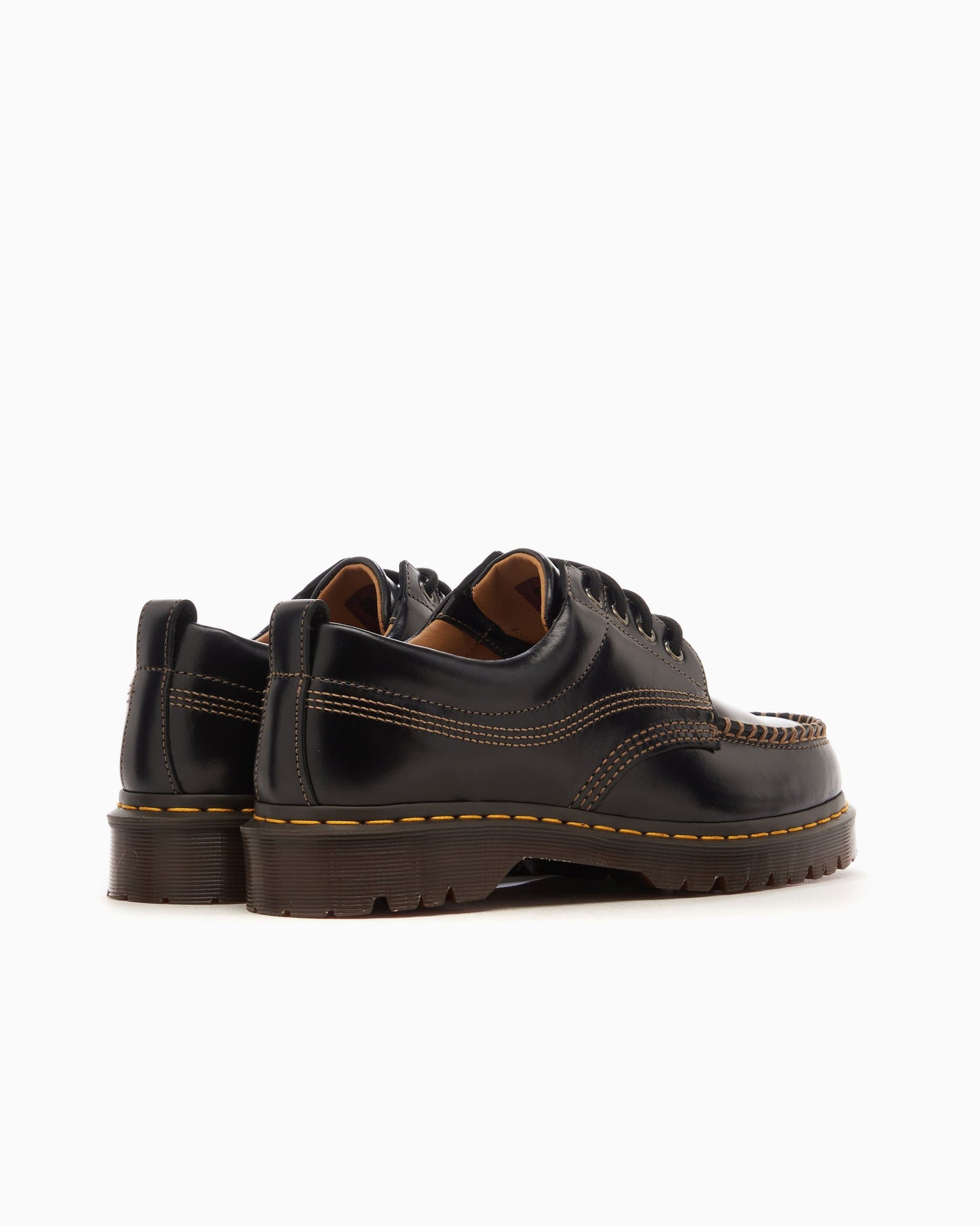 Zapatos Dr. Martens Lowell Moc Unisex