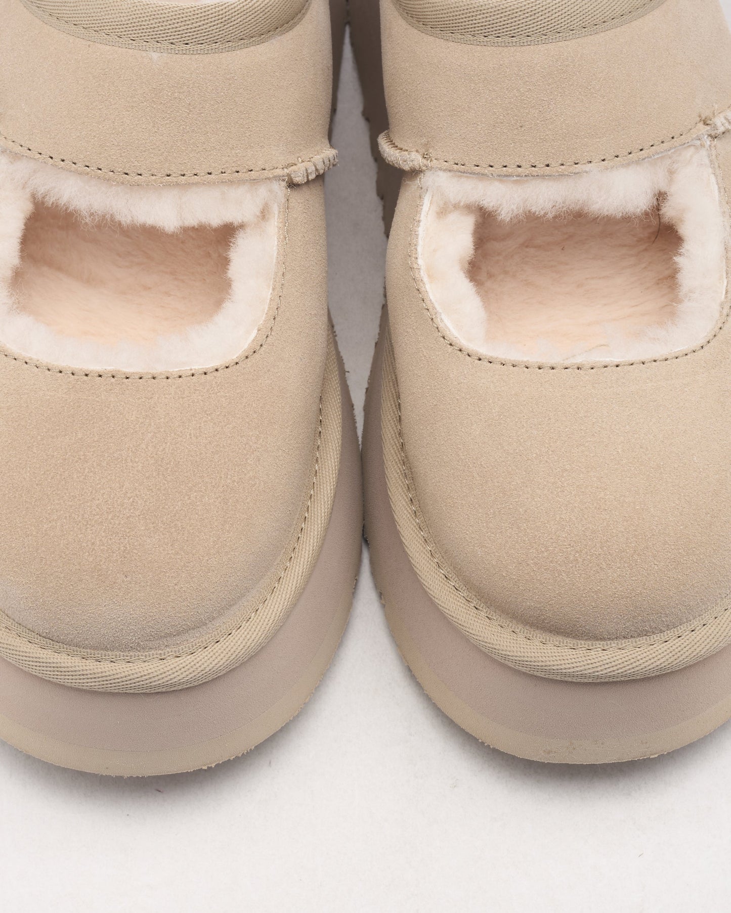 Zapatos UGG® Bea Mary Jane para mujer