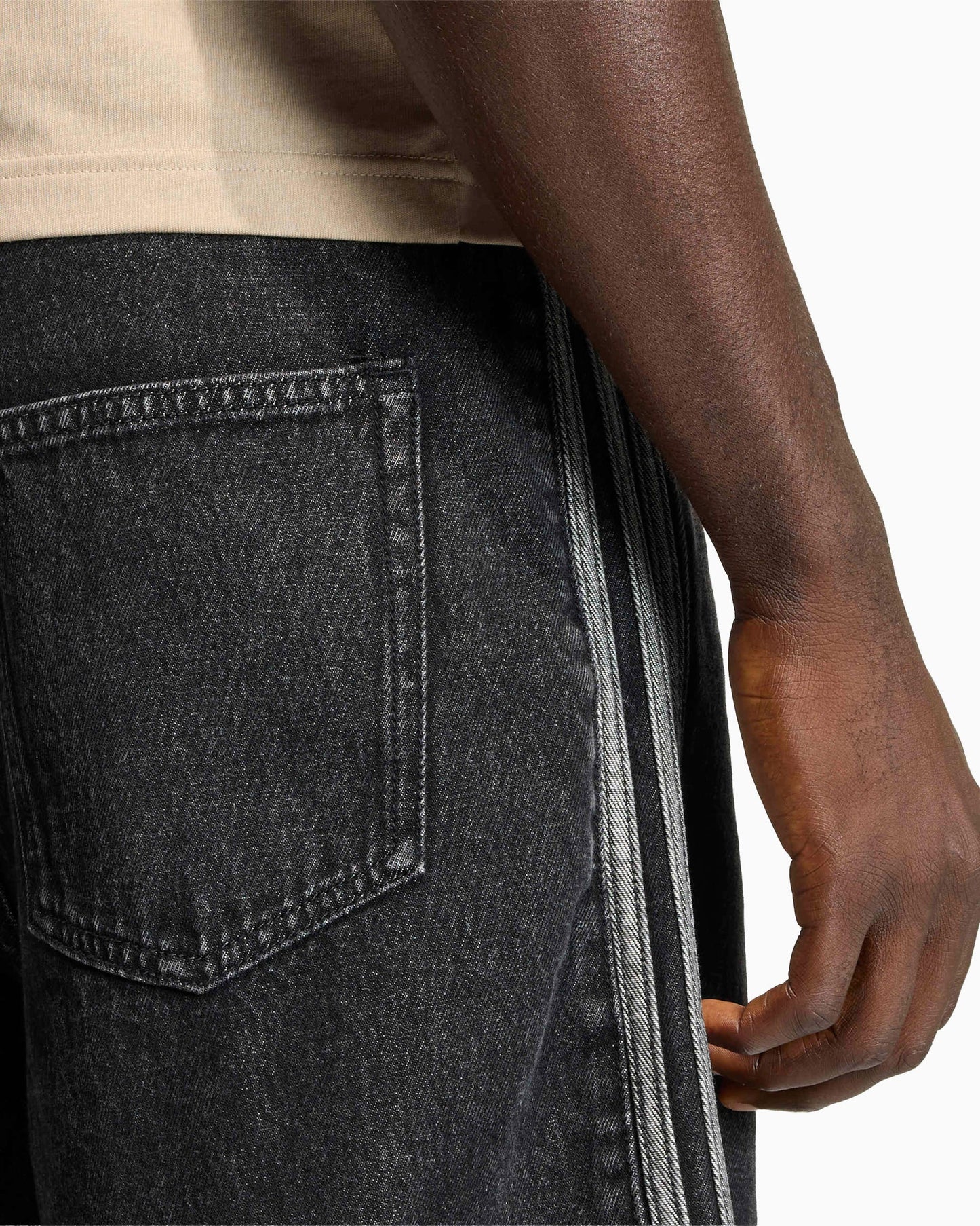 Pantalones cortos Relaxed adidas Originals Firebird Adicolor para hombre