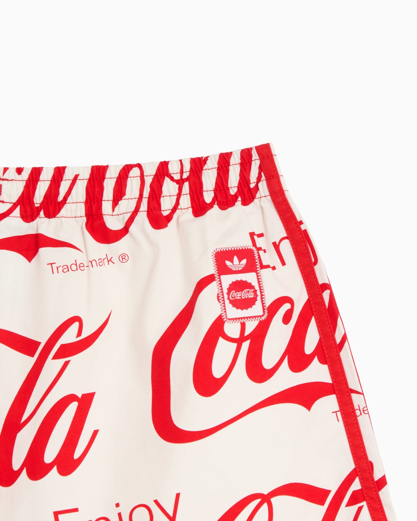 Pantalones cortos Relaxed adidas Originals x Coca-Cola Classic Sport para hombre