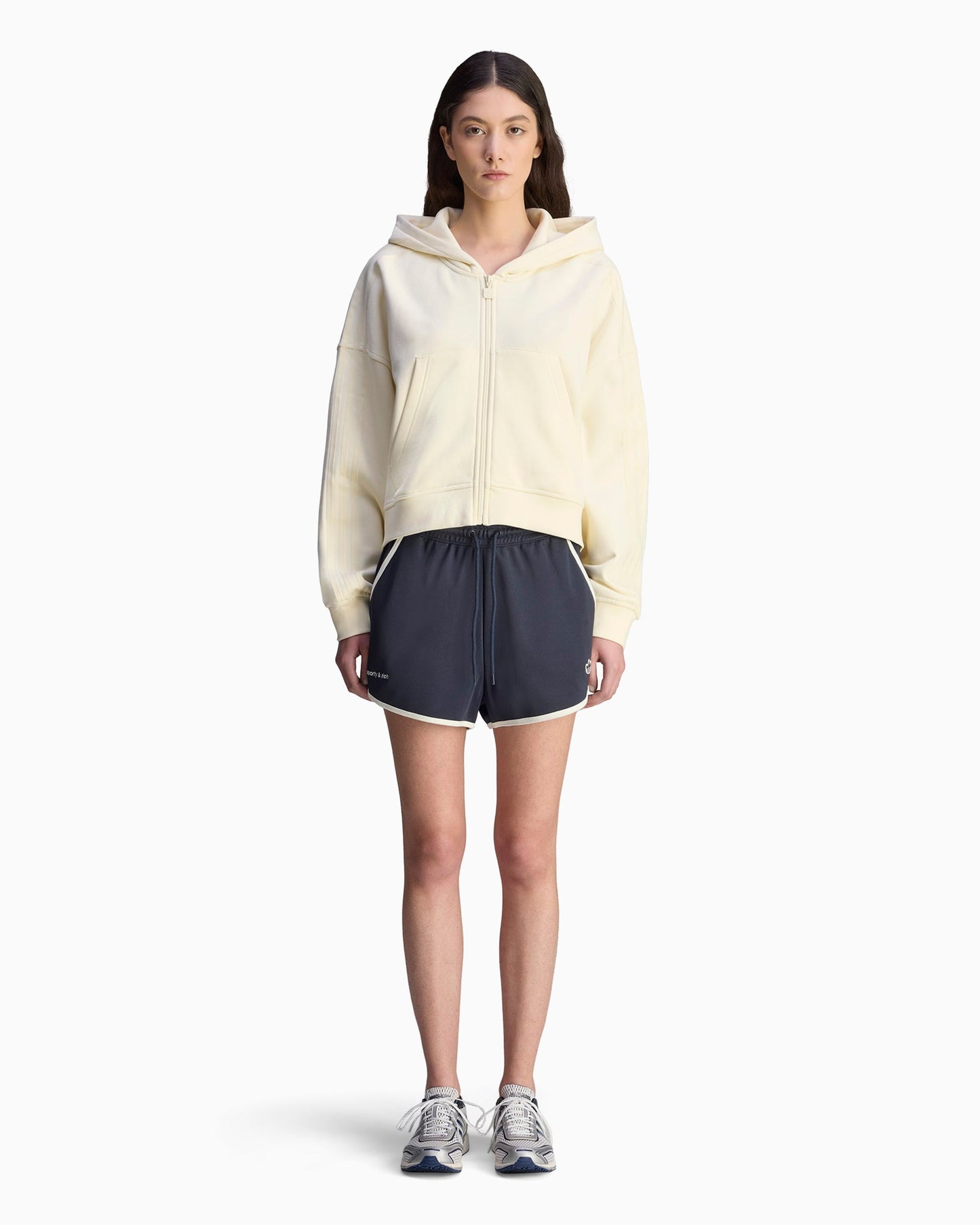 Pantalones cortos adidas Originals x Sporty & Rich para mujer