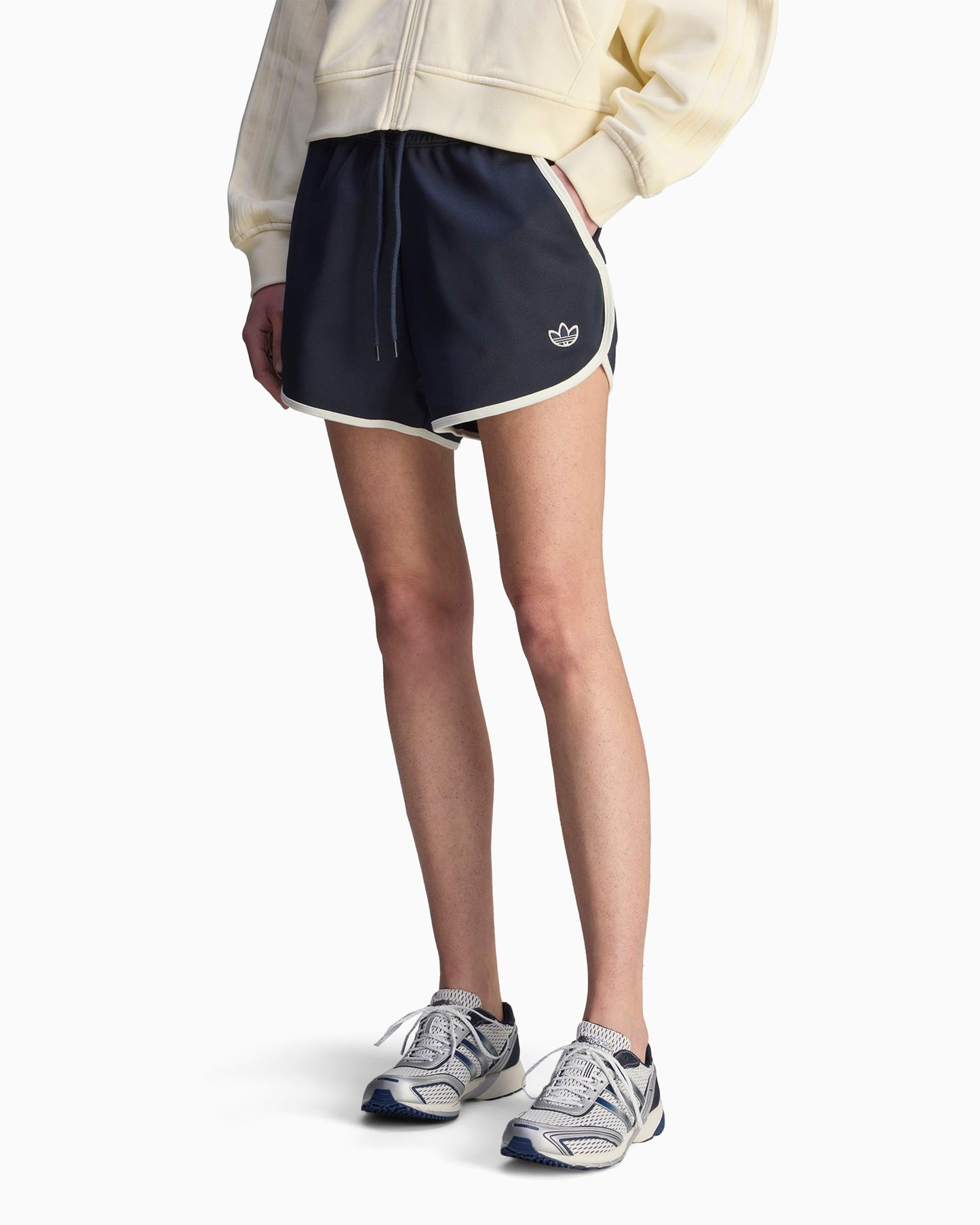Pantalones cortos adidas Originals x Sporty & Rich para mujer