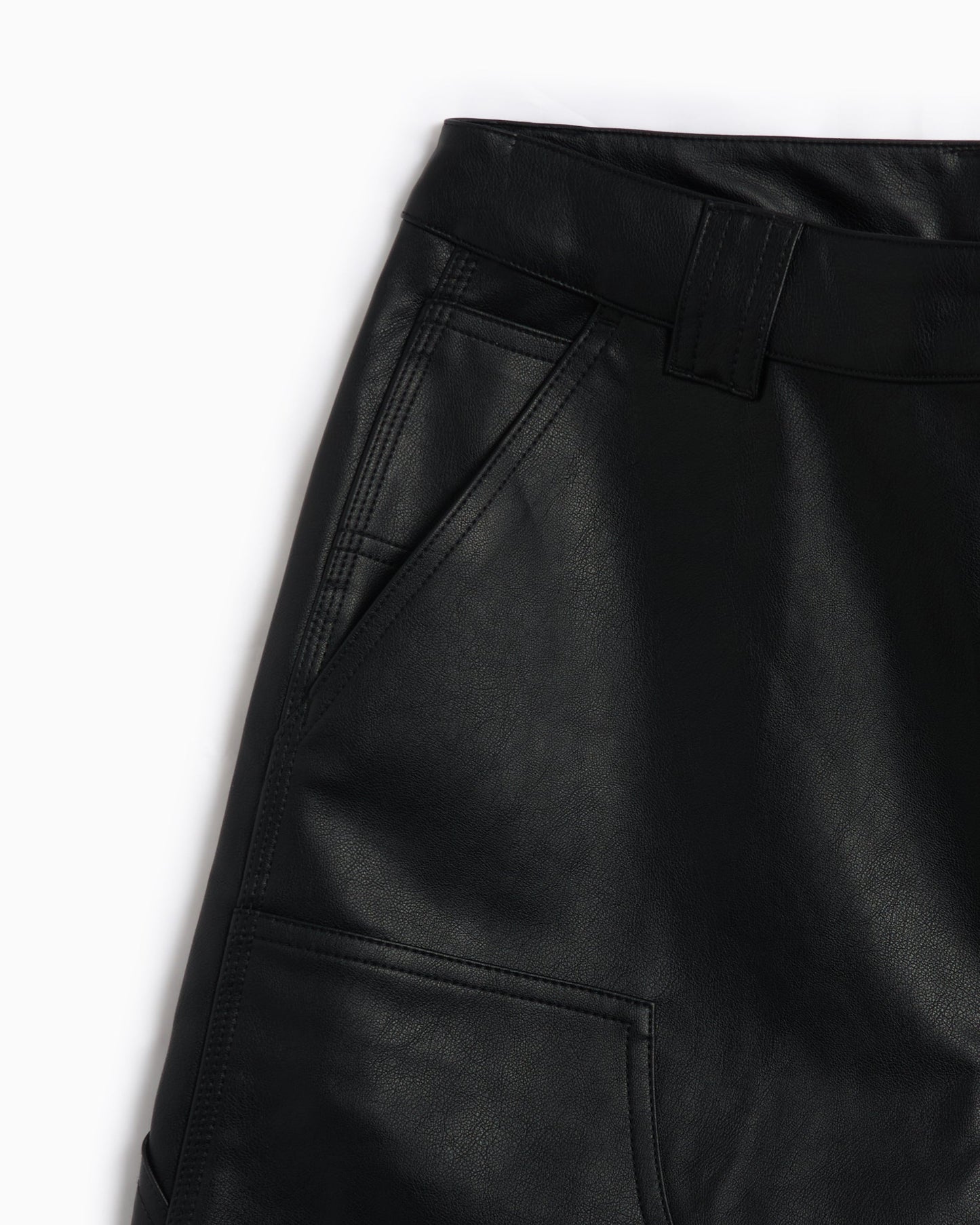Pantalones cortos Relaxed Carhartt WIP Norwich Women's DK Pleather Shorts para mujer
