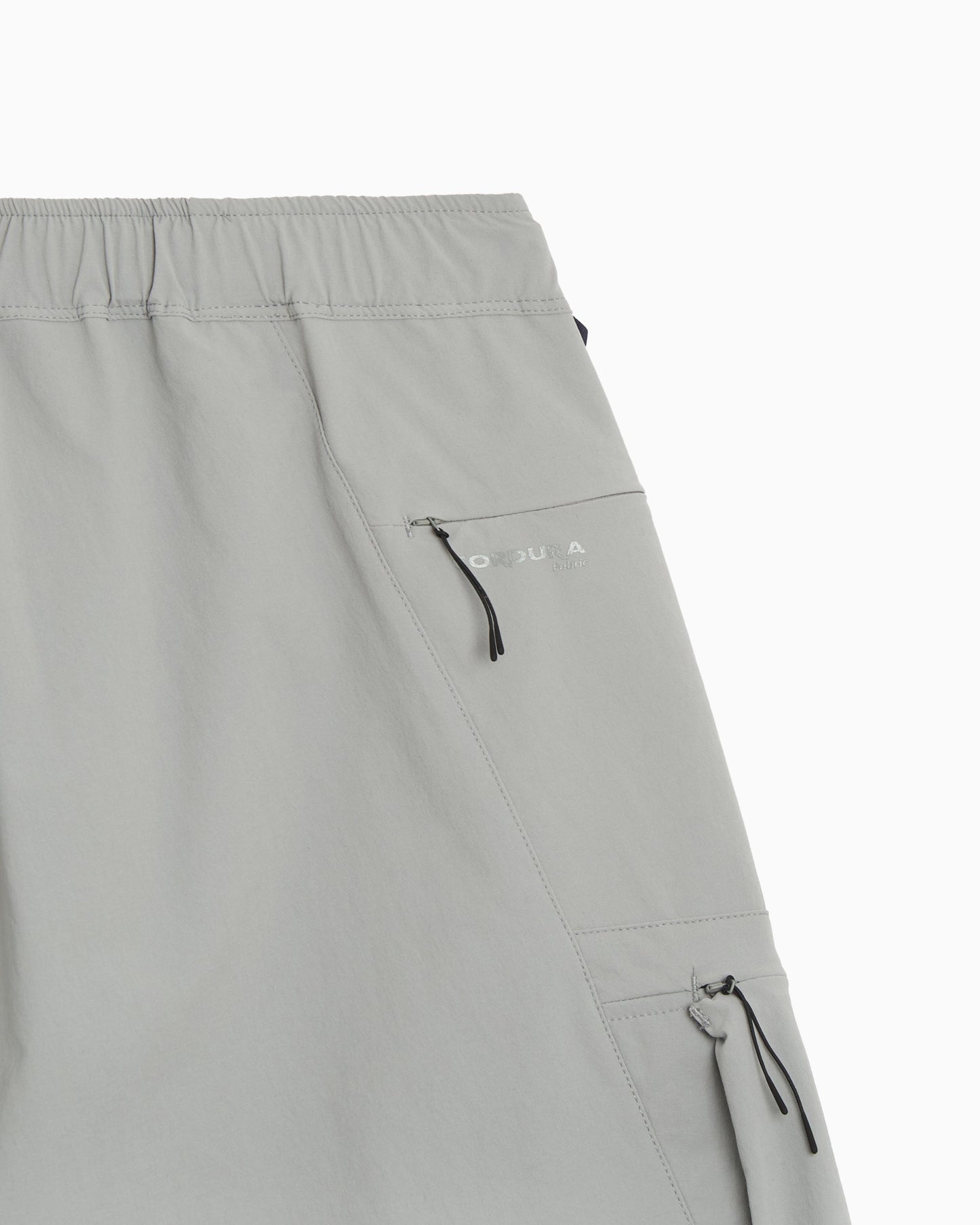 Pantalones cortos Relaxed Poliquant x Wild Things The Protected Common Uniform para hombre